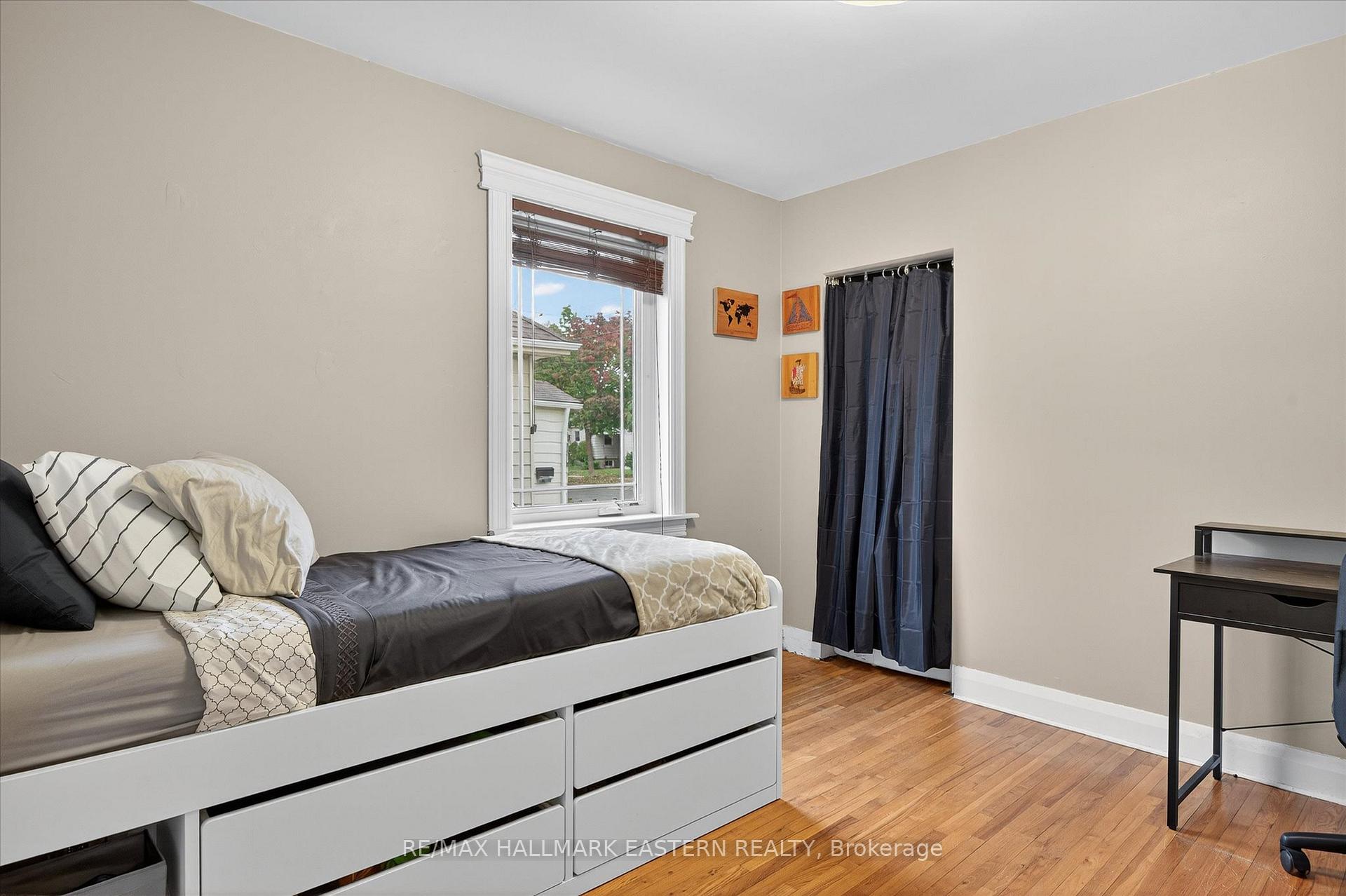 Photo 26 of 317 Wilson Street, Peterborough, Otonabee Ward 1 — HOMEH