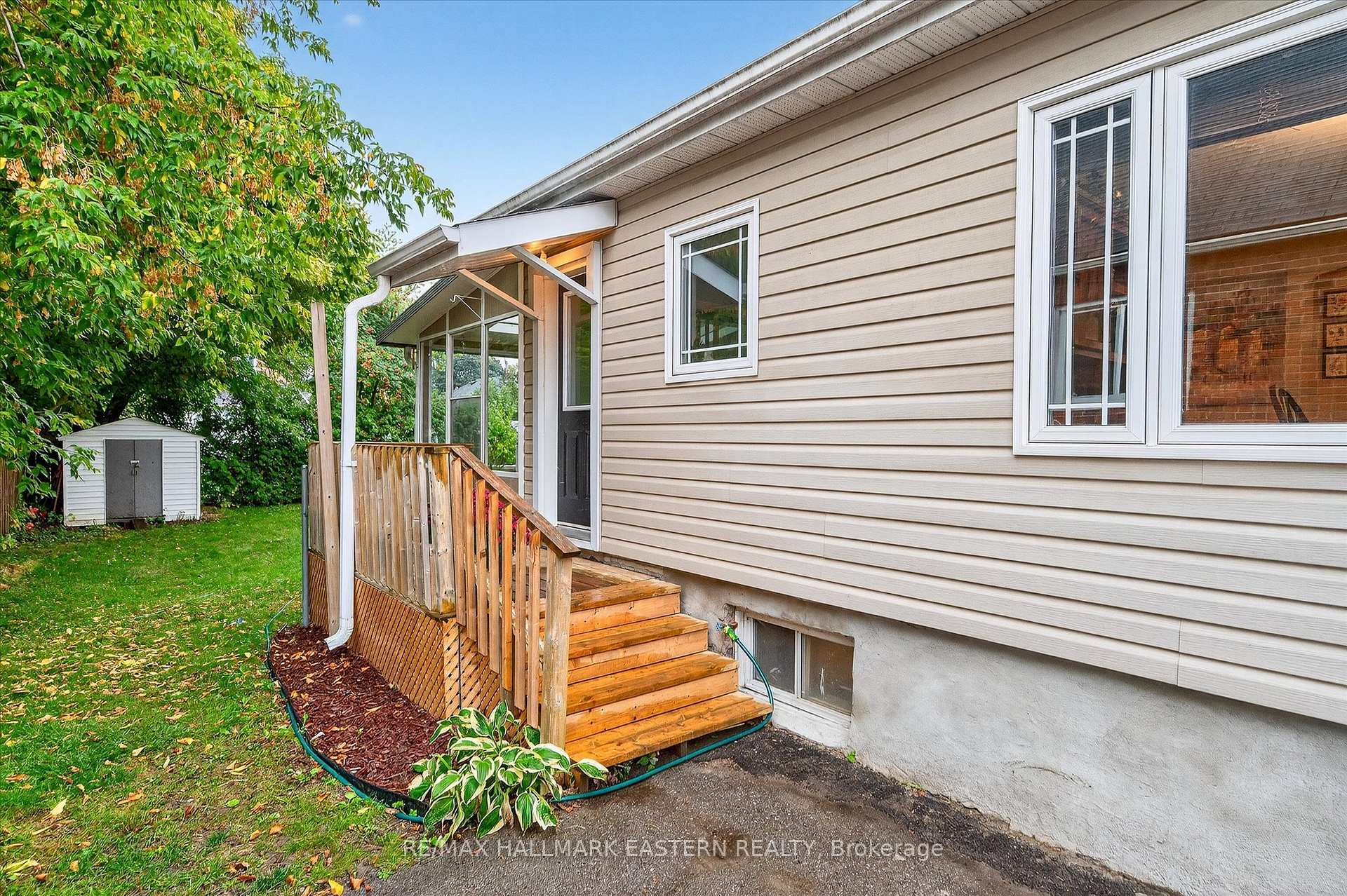 Photo 50 of 317 Wilson Street, Peterborough, Otonabee Ward 1 — HOMEH