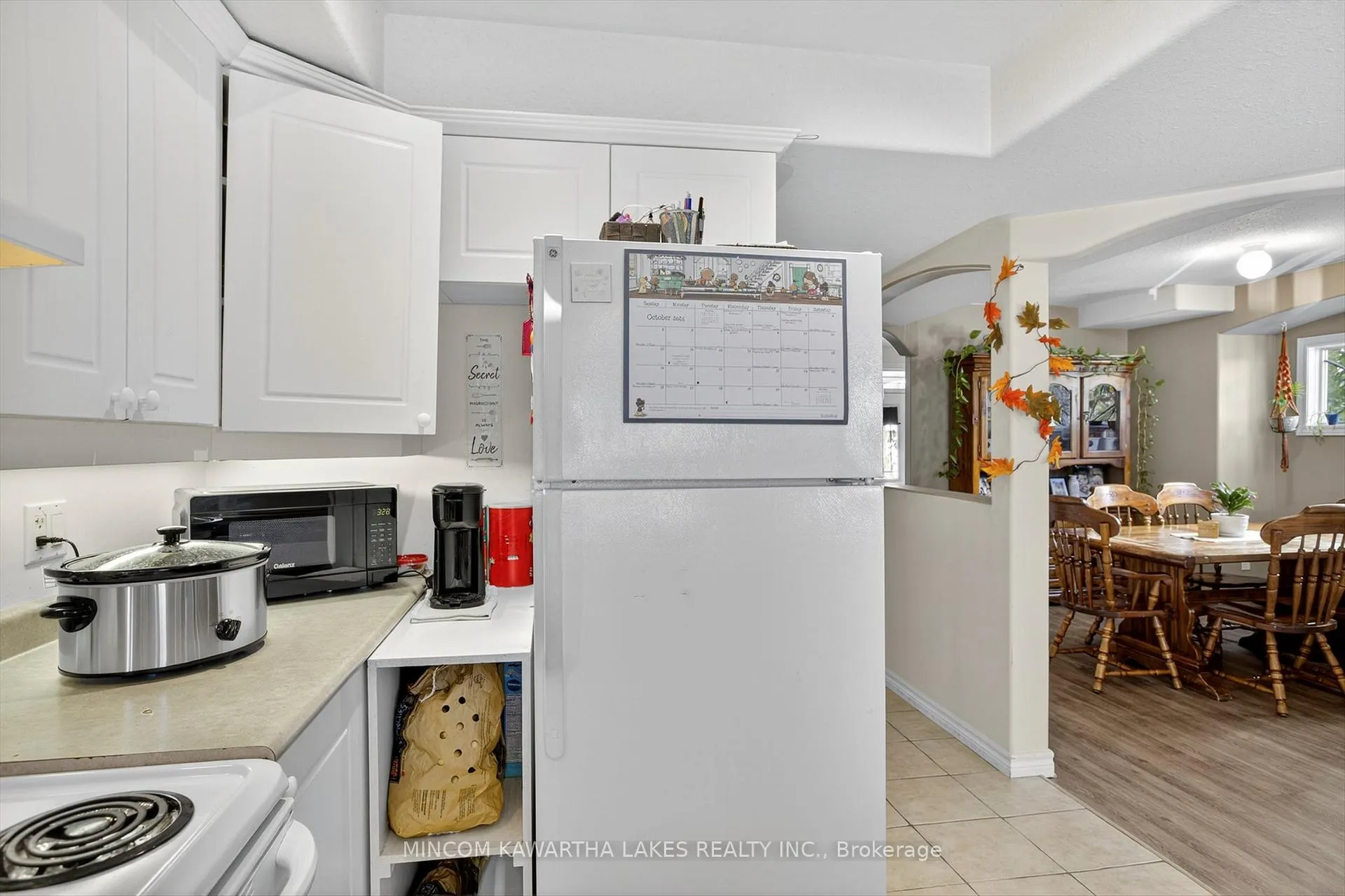 Photo 12 of 724 Trailview Drive, Peterborough, Ashburnham Ward 4 — HOMEH