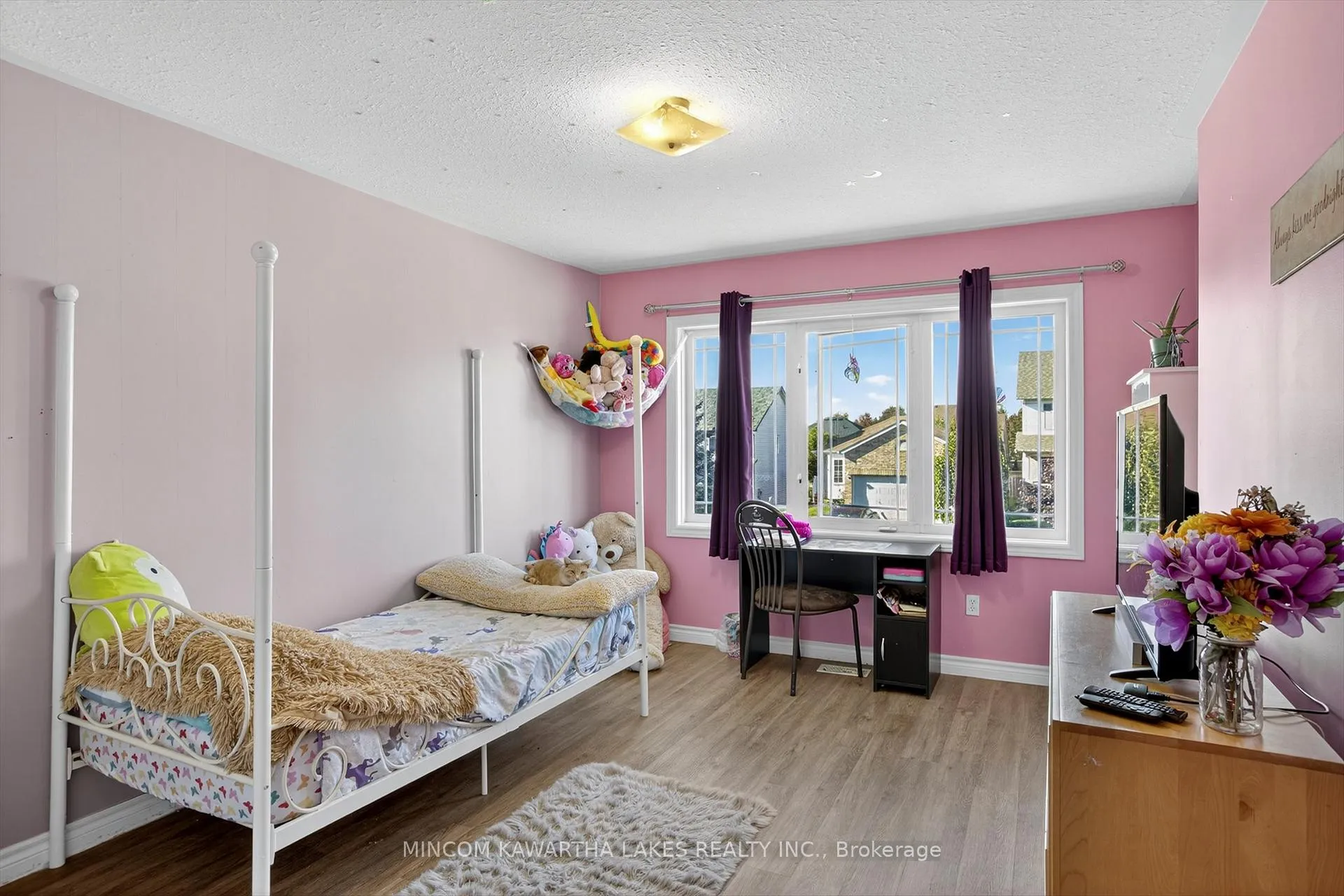 Photo 25 of 724 Trailview Drive, Peterborough, Ashburnham Ward 4 — HOMEH