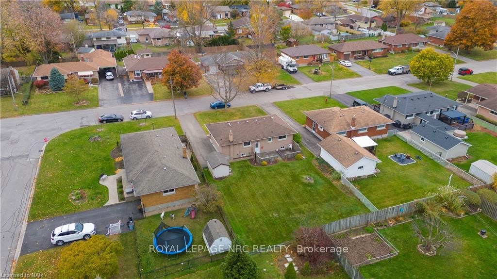 Photo 8 of 535 Alan Avenue, Welland, Prince Charles — HOMEH