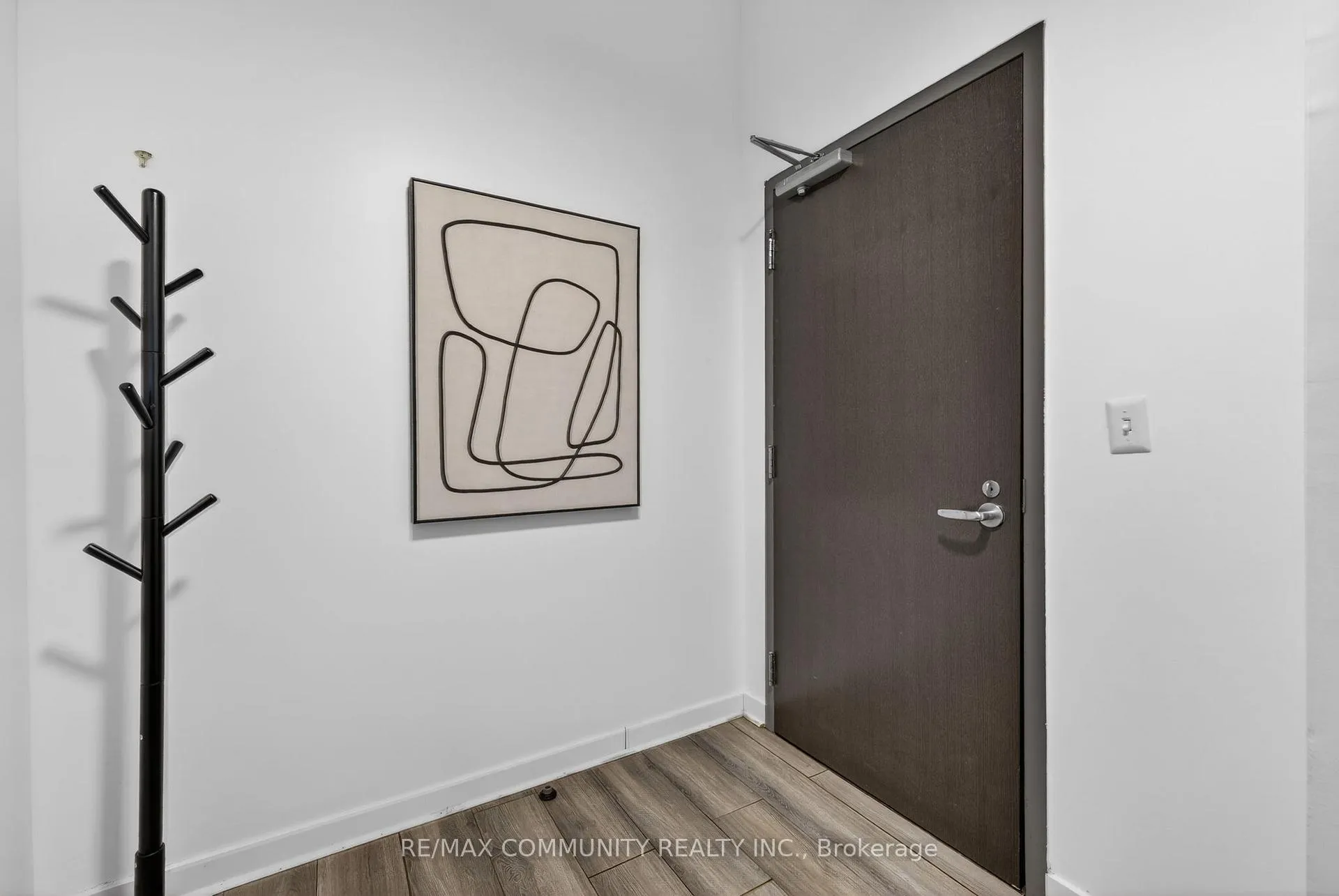 Photo 3 of Unit 1809, 33 Empress Ave, North York, Willowdale East — HOMEH