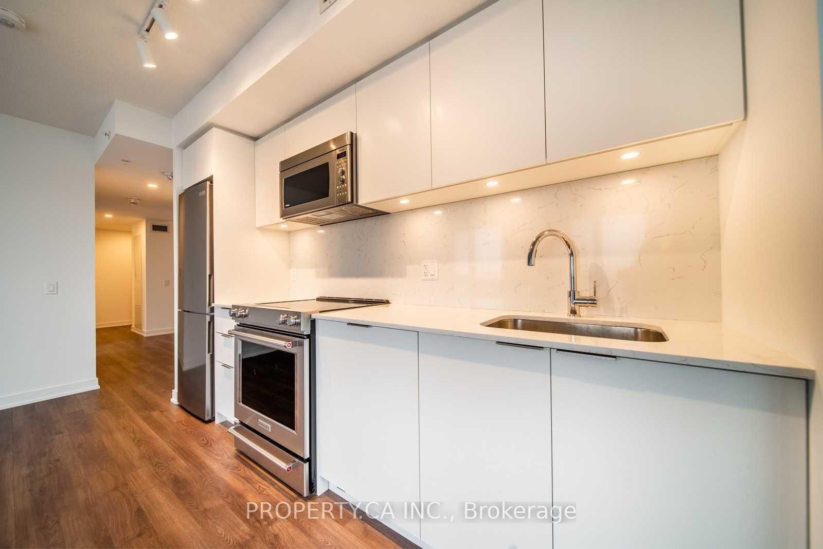 Photo 4 of Unit 608, 30 Samuel Wood Way, Etobicoke, Islington-City Centre West — HOMEH