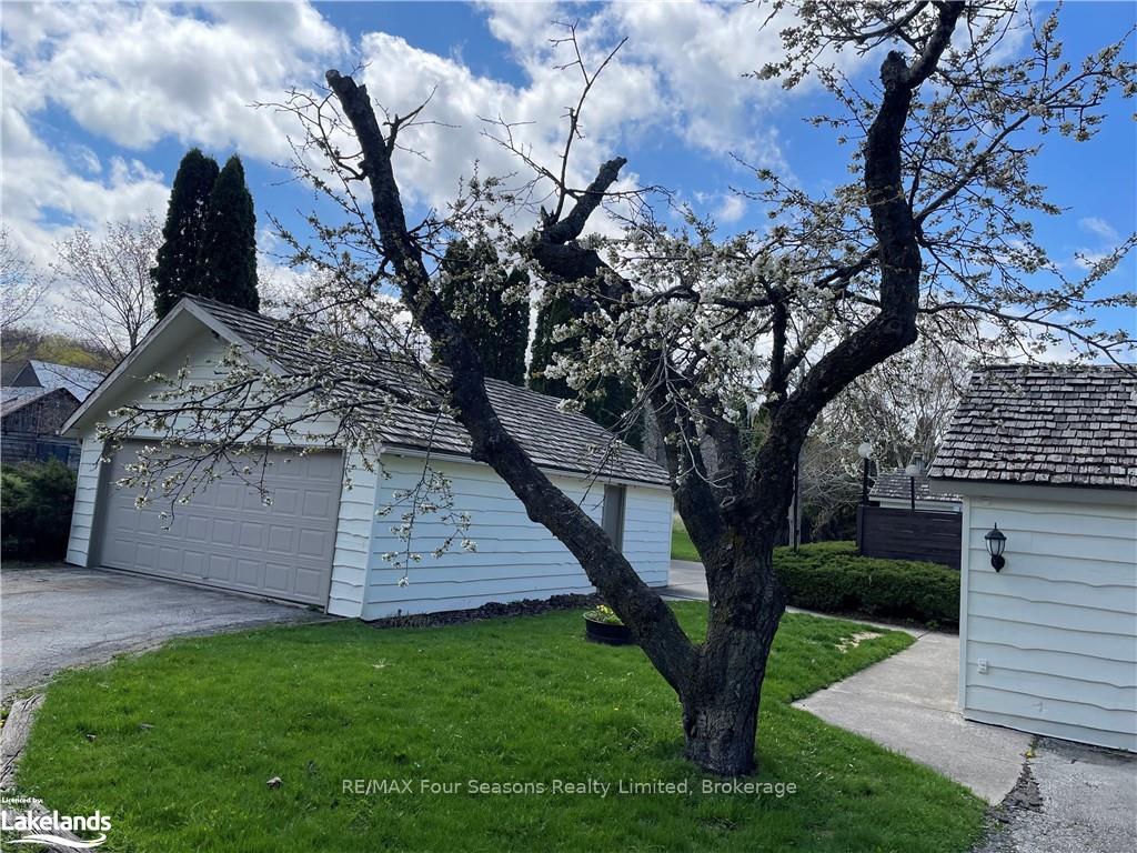 Photo 22 of 114 Arrowhead Road, Blue Mountains — HOMEH