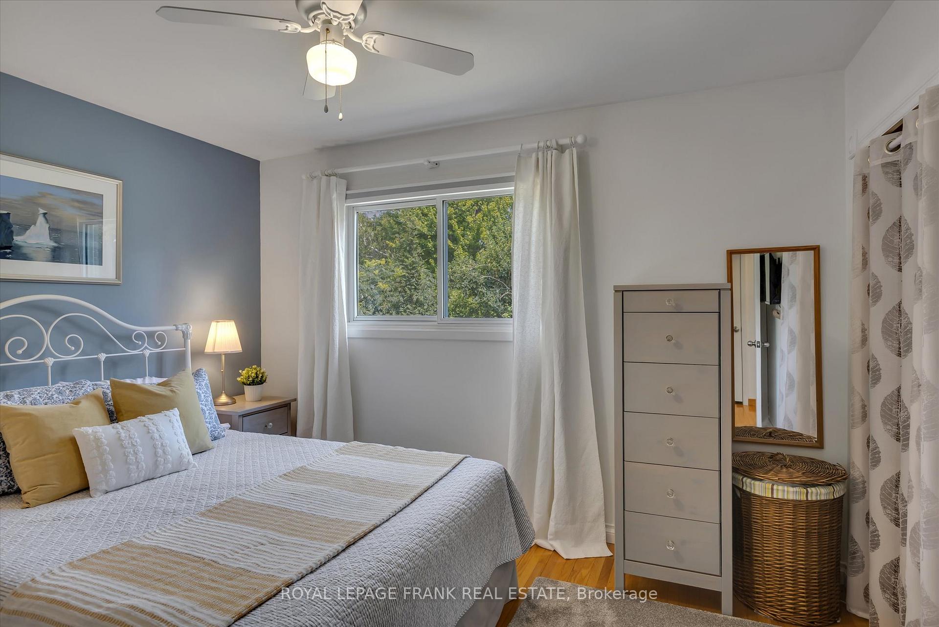 Photo 12 of 1289 Algonquin Boulevard, Peterborough, Northcrest Ward 5 — HOMEH