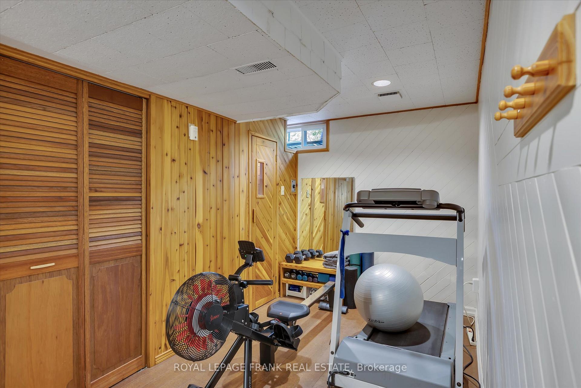 Photo 21 of 1289 Algonquin Boulevard, Peterborough, Northcrest Ward 5 — HOMEH