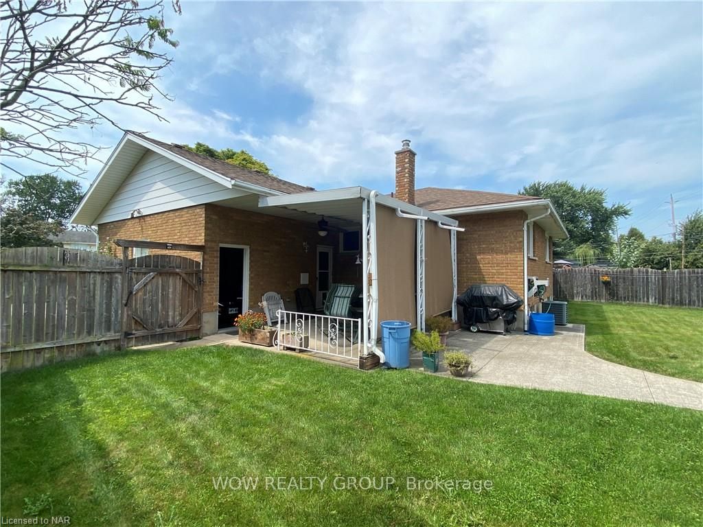 Photo 2 of 22 Westdale Drive, Welland, Prince Charles — HOMEH