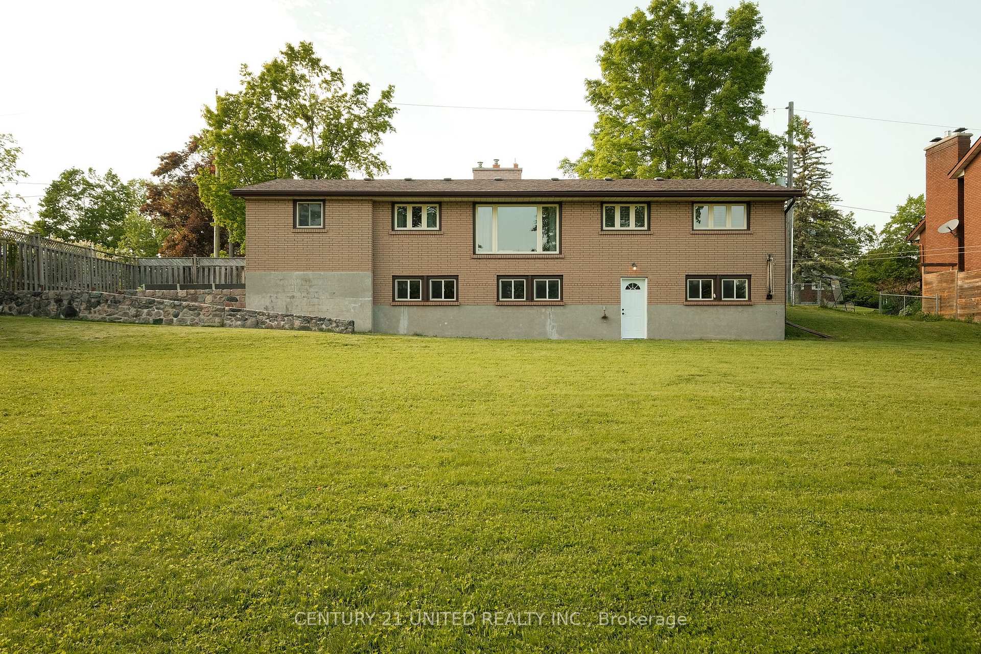 Photo 40 of 85 Earlwood Drive, Peterborough, Monaghan Ward 2 — HOMEH