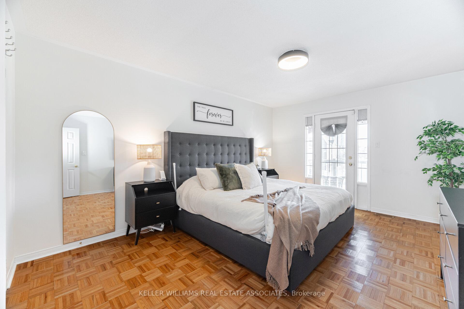 Photo 20 of 32 Blue Willow Drive, Vaughan, East Woodbridge — HOMEH