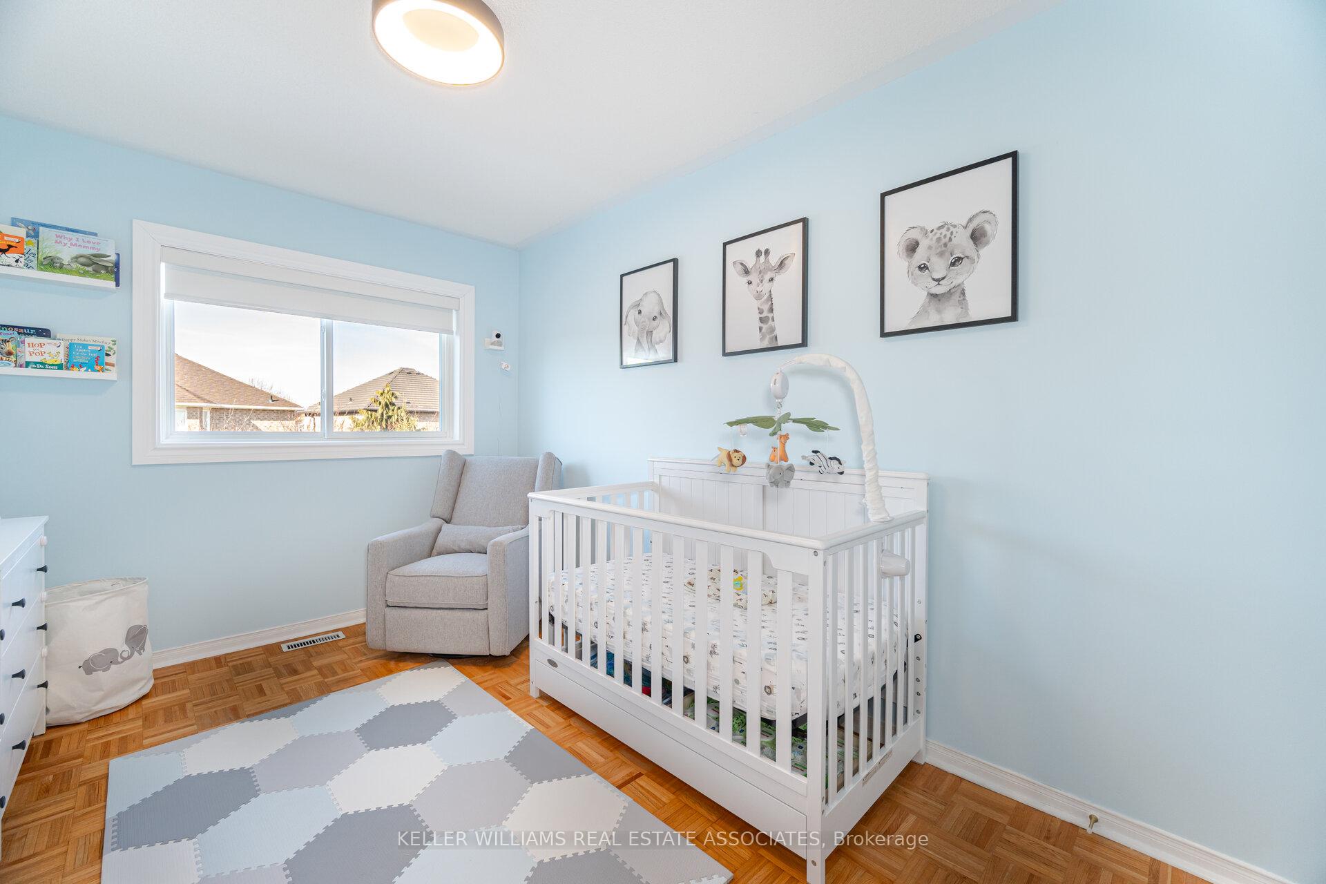 Photo 28 of 32 Blue Willow Drive, Vaughan, East Woodbridge — HOMEH