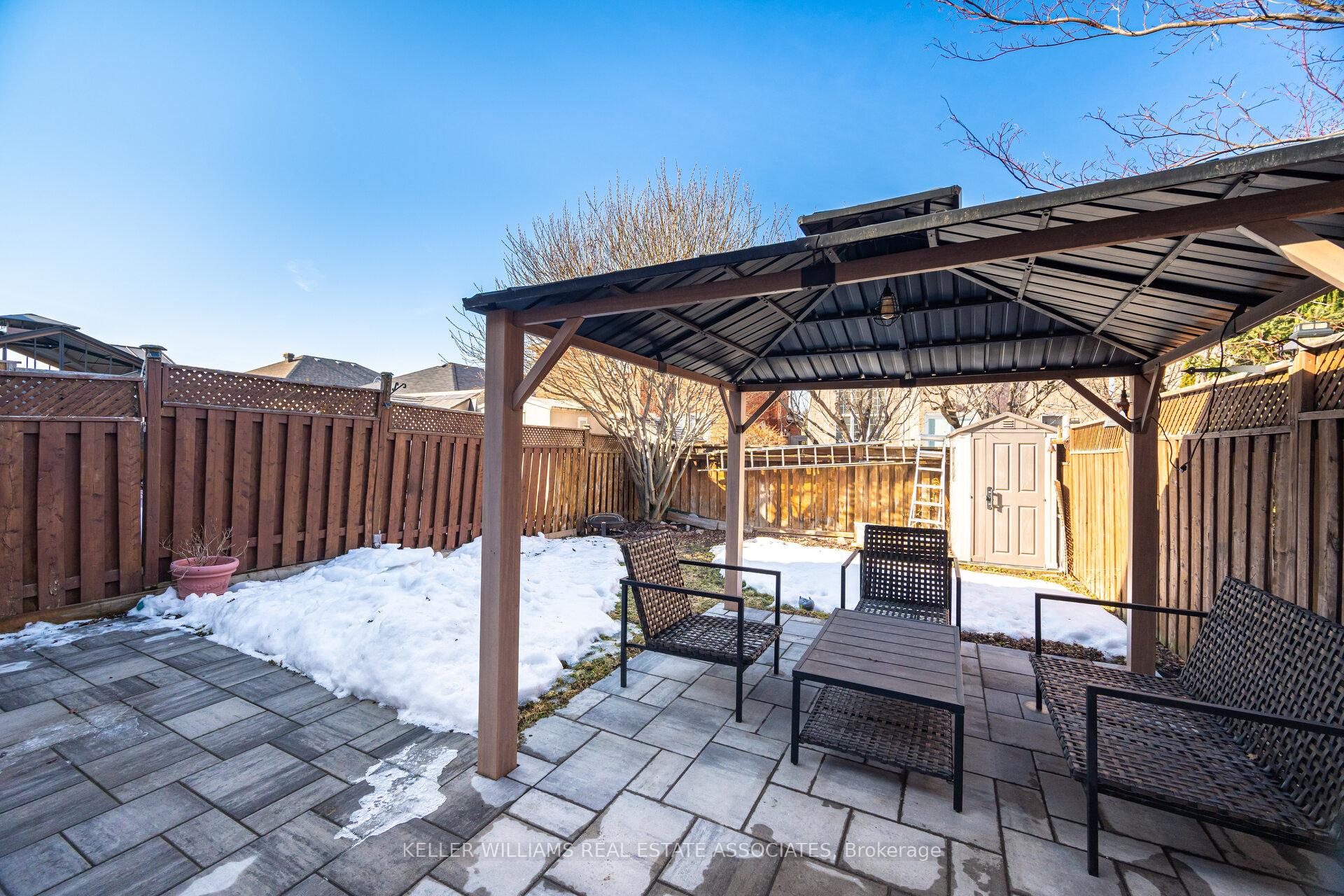 Photo 30 of 32 Blue Willow Drive, Vaughan, East Woodbridge — HOMEH