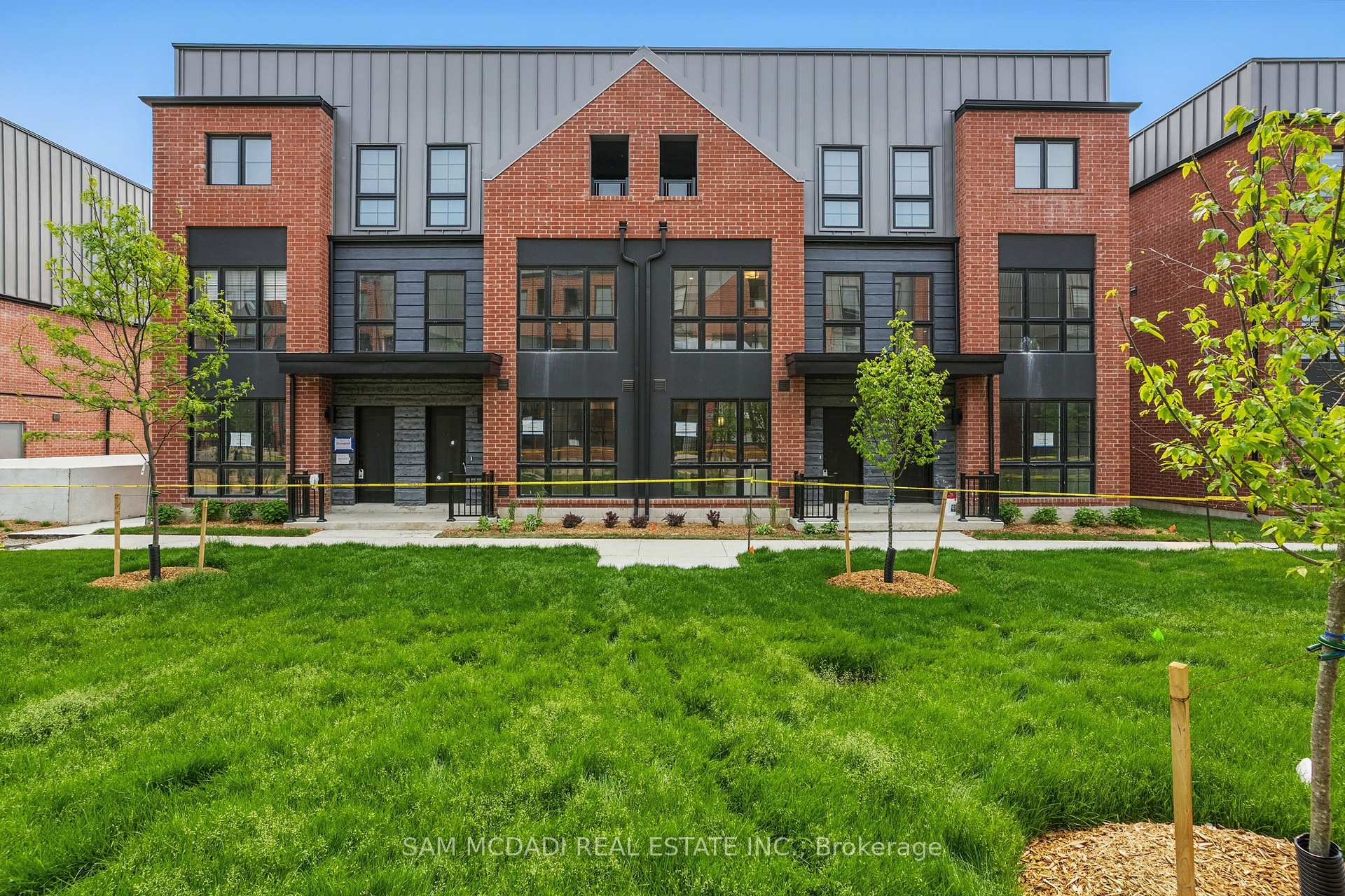 Front of 33 Burleigh Mews