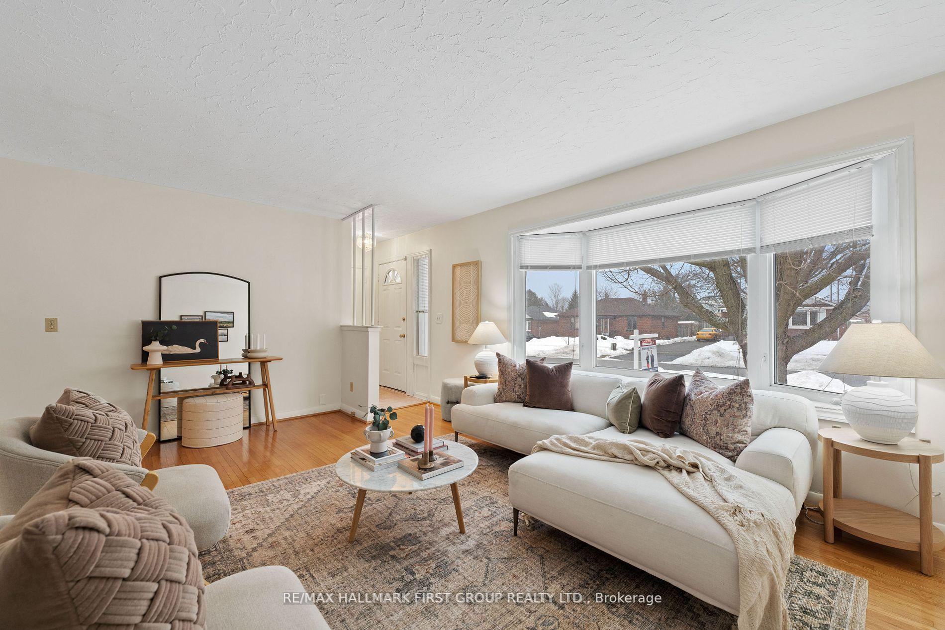 Photo 10 of 1165 Ravine Road, Oshawa, Lakeview — HOMEH