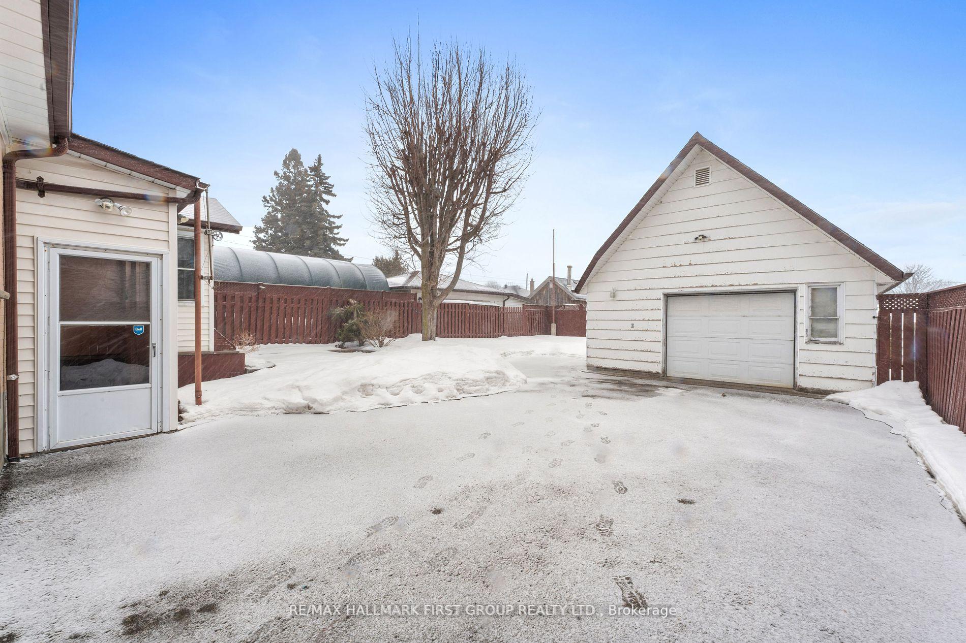 Photo 32 of 1165 Ravine Road, Oshawa, Lakeview — HOMEH