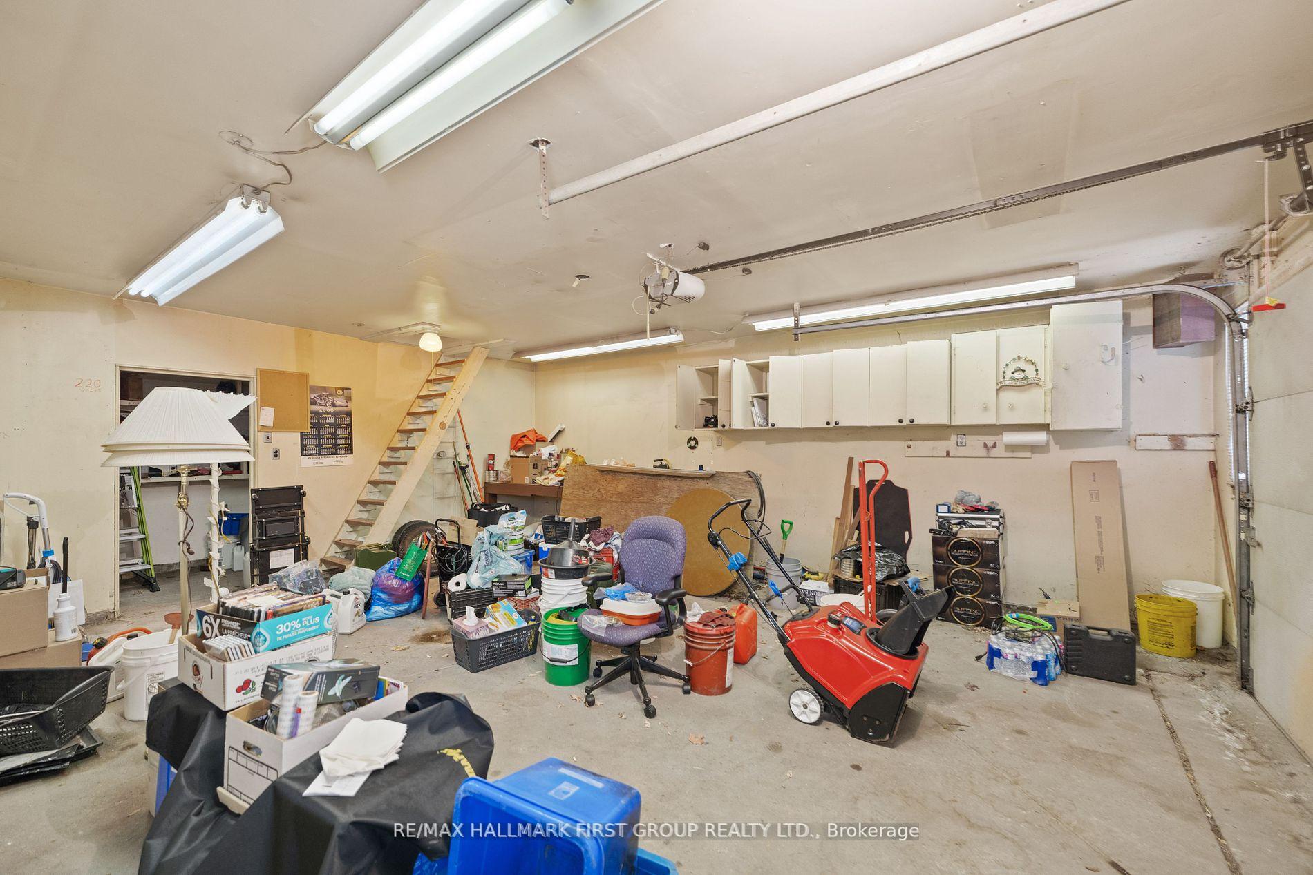Photo 34 of 1165 Ravine Road, Oshawa, Lakeview — HOMEH