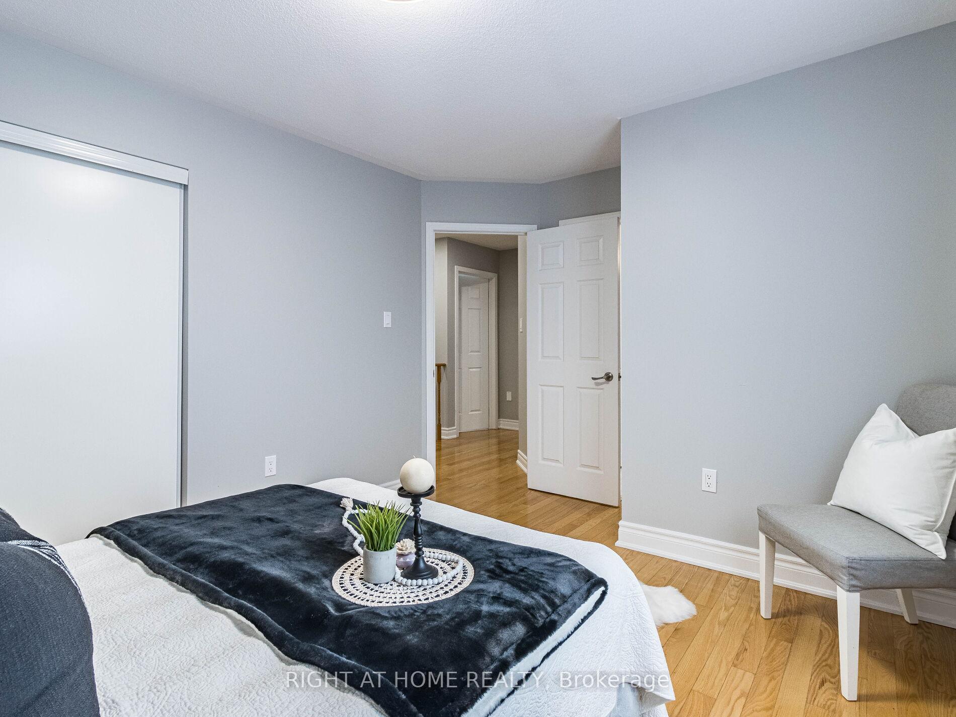 Photo 27 of 956 Ormond Drive, Oshawa, Samac — HOMEH