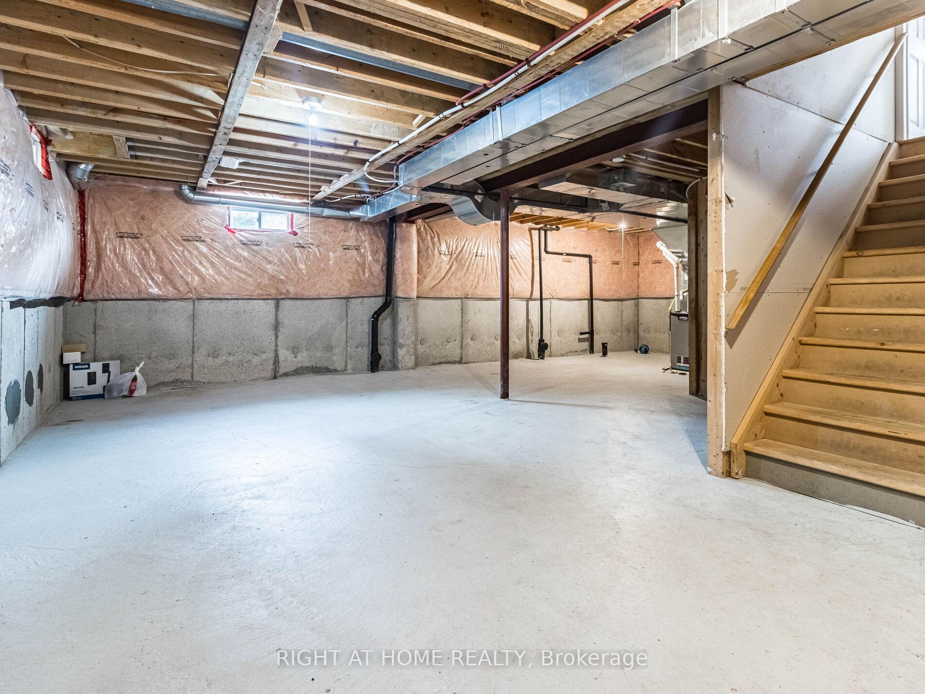 Photo 36 of 956 Ormond Drive, Oshawa, Samac — HOMEH