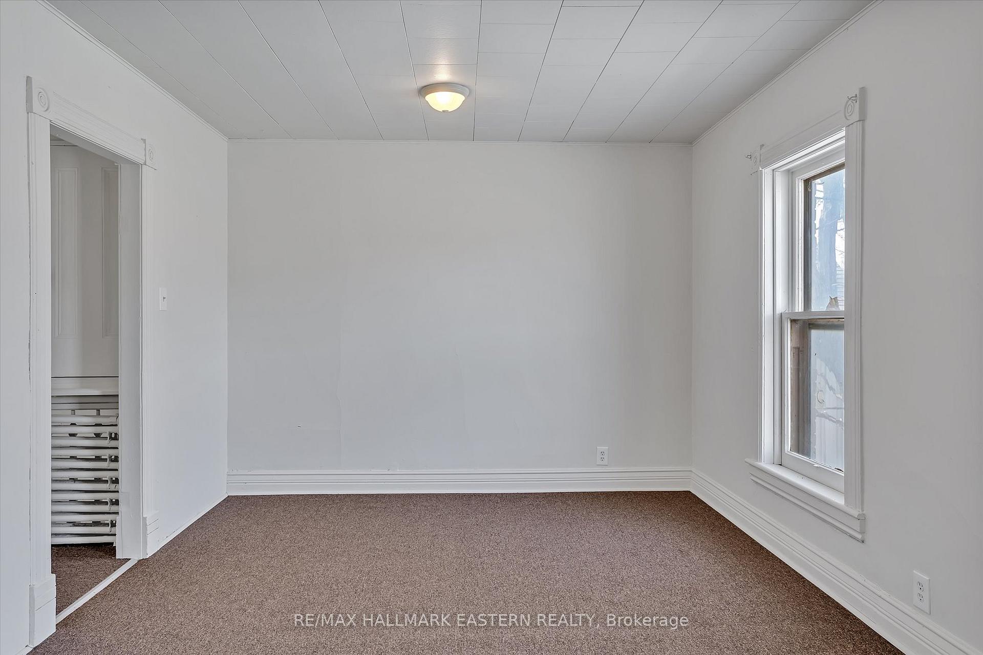 Photo 31 of 299 McDonnel Street, Peterborough, Town Ward 3 — HOMEH