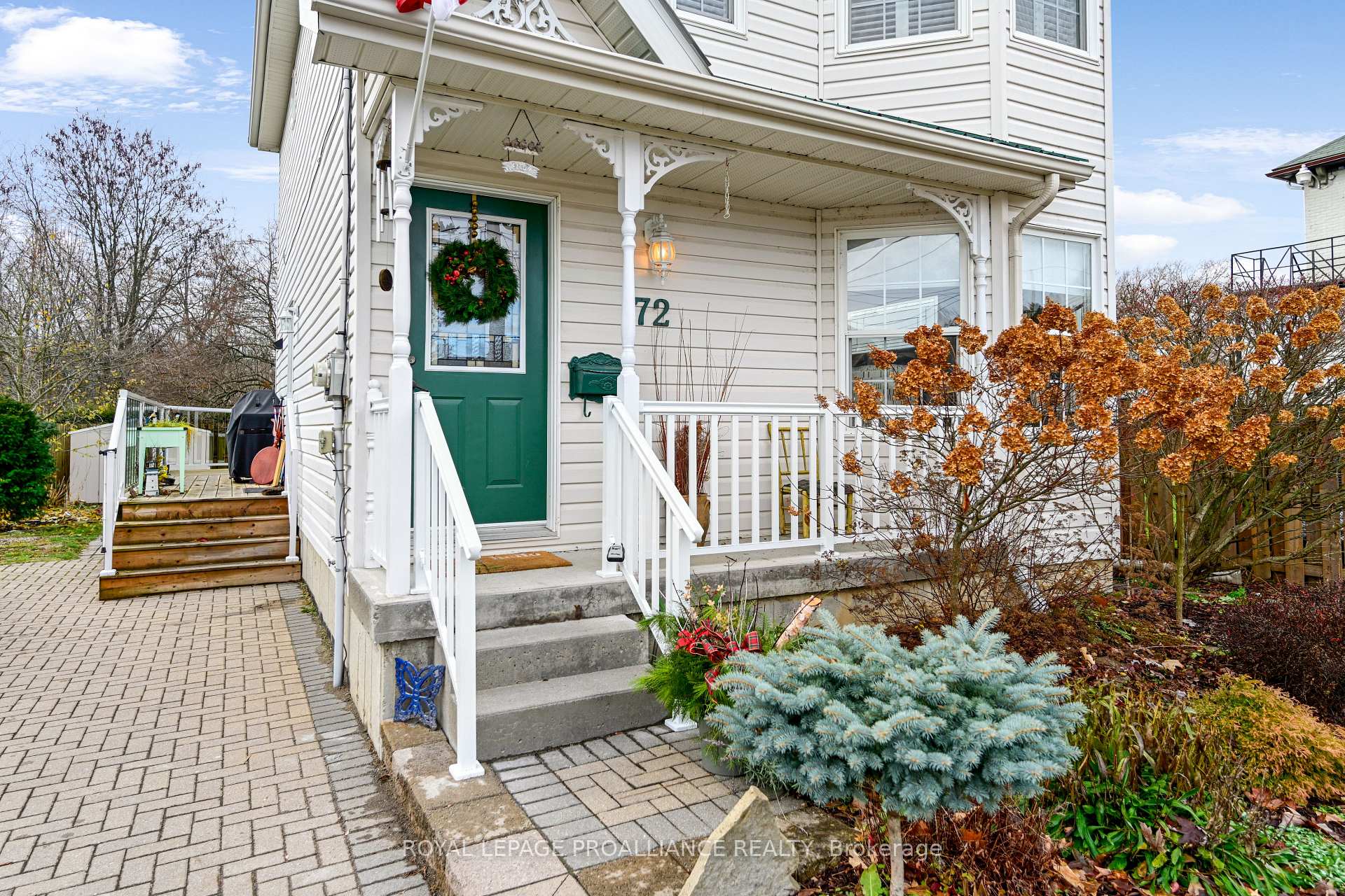 Photo 5 of 72 Beecher Street, Brockville — HOMEH