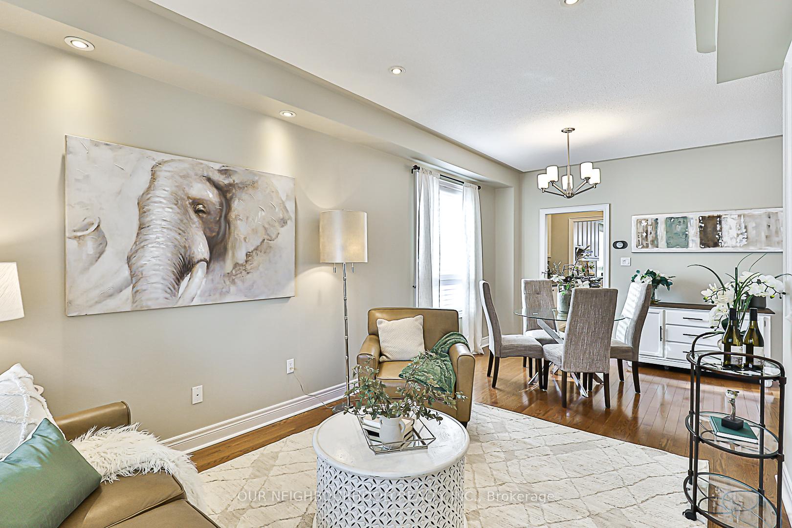Photo 5 of 24 Corsham Drive, Whitby, Brooklin — HOMEH
