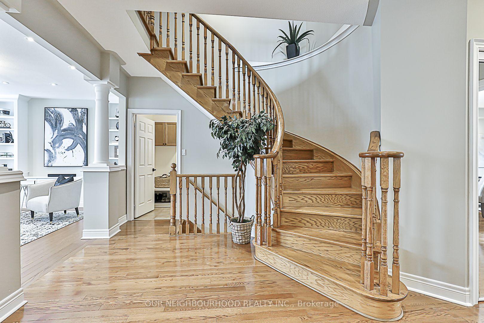Photo 13 of 24 Corsham Drive, Whitby, Brooklin — HOMEH