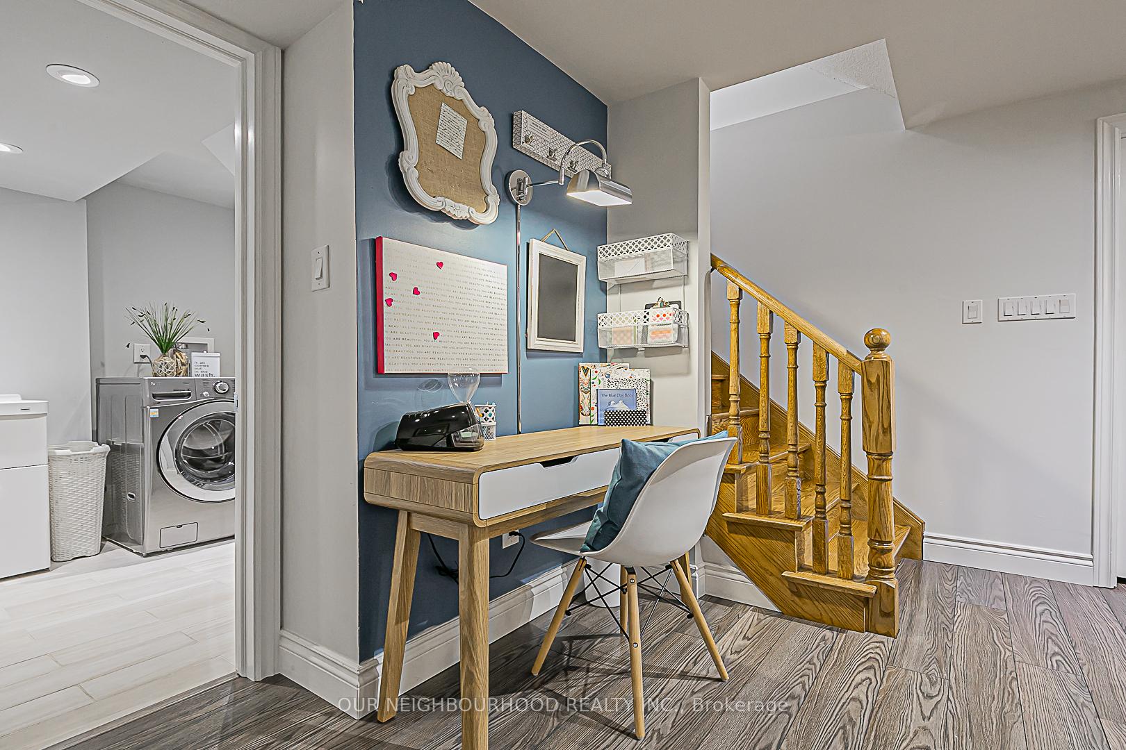 Photo 20 of 24 Corsham Drive, Whitby, Brooklin — HOMEH
