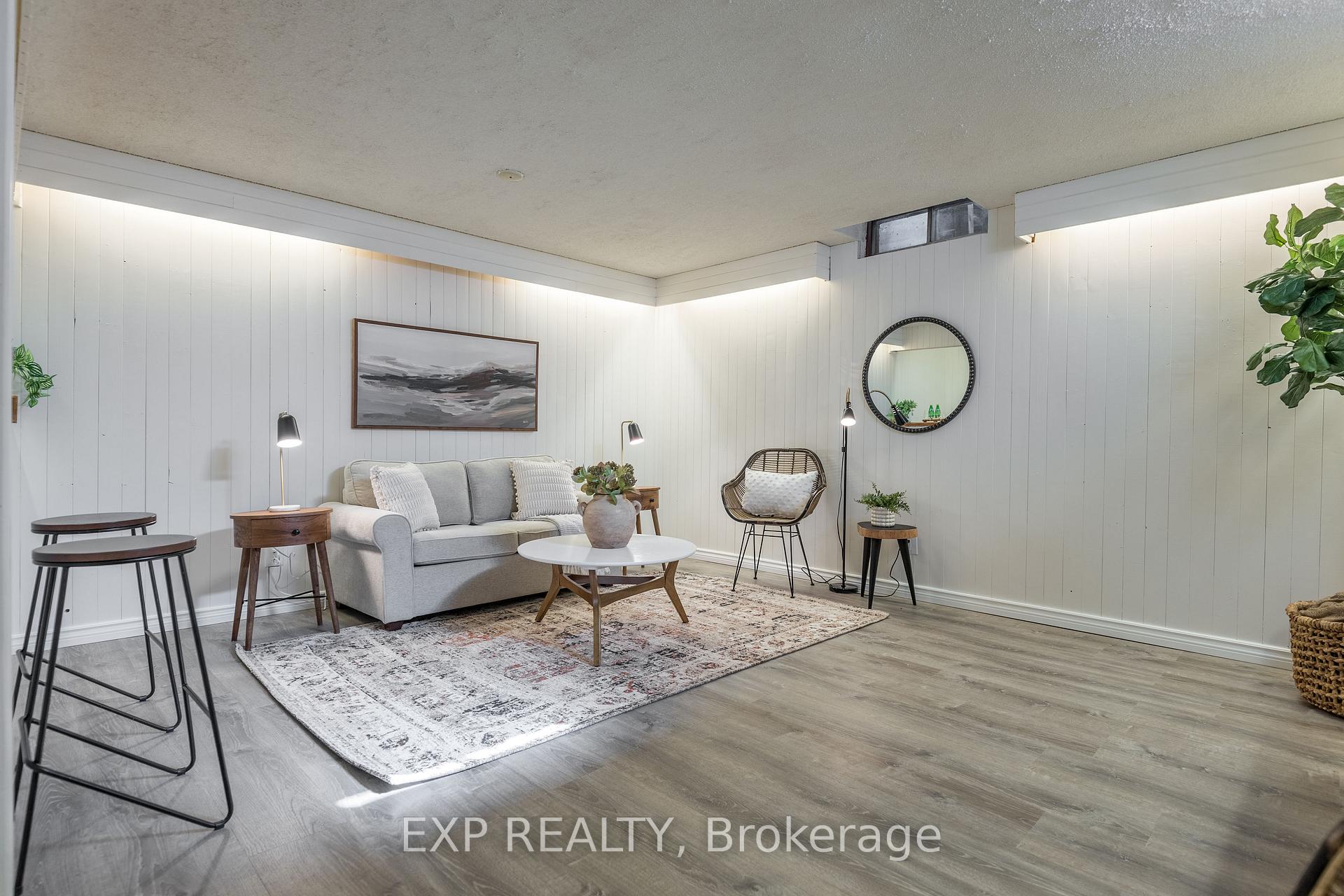 Photo 22 of 484 Laval Drive, Oshawa, Vanier — HOMEH