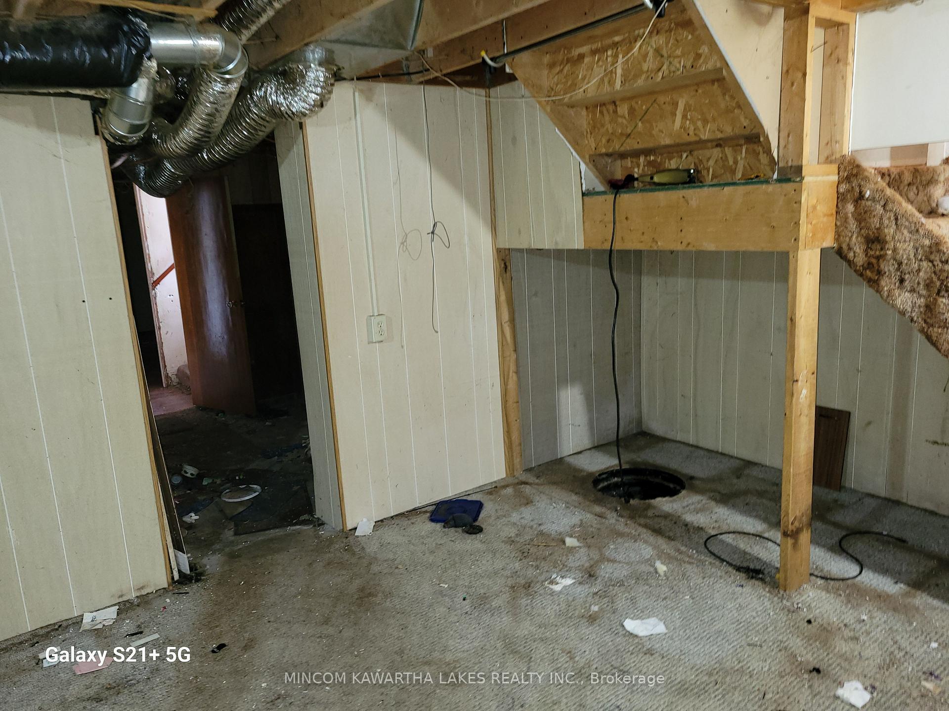 Photo 16 of 1019 Brewer Street, Peterborough, Town Ward 3 — HOMEH