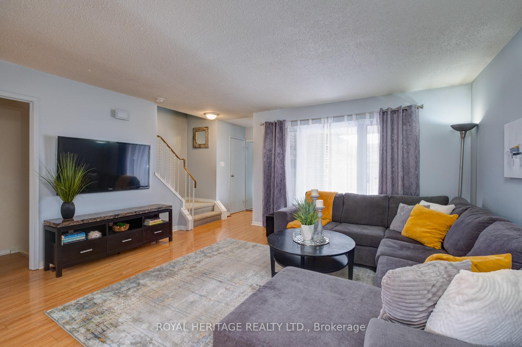 Photo 6 of 1149 Trowbridge Court, Oshawa, Centennial — HOMEH