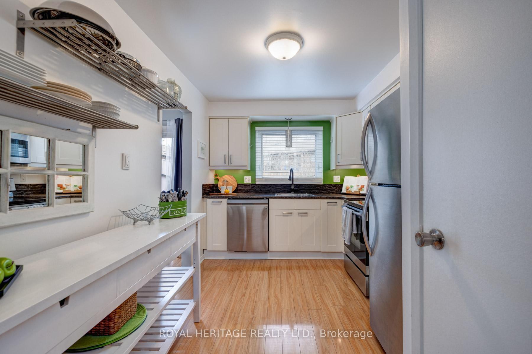 Photo 16 of 1149 Trowbridge Court, Oshawa, Centennial — HOMEH