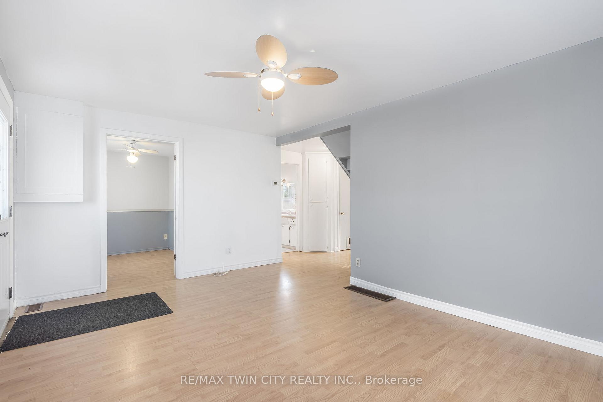 Photo 19 of 858 Wright Street, Welland, Lincoln/Crowland — HOMEH