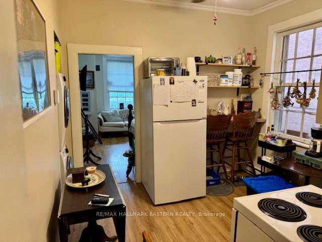 Photo 9 of 488 Aylmer Street N, Peterborough, Town Ward 3 — HOMEH