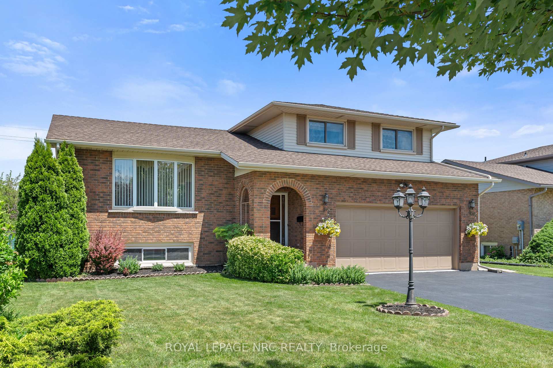 Photo 1 of 58 Wiltshire Boulevard, Welland, N. Welland — HOMEH