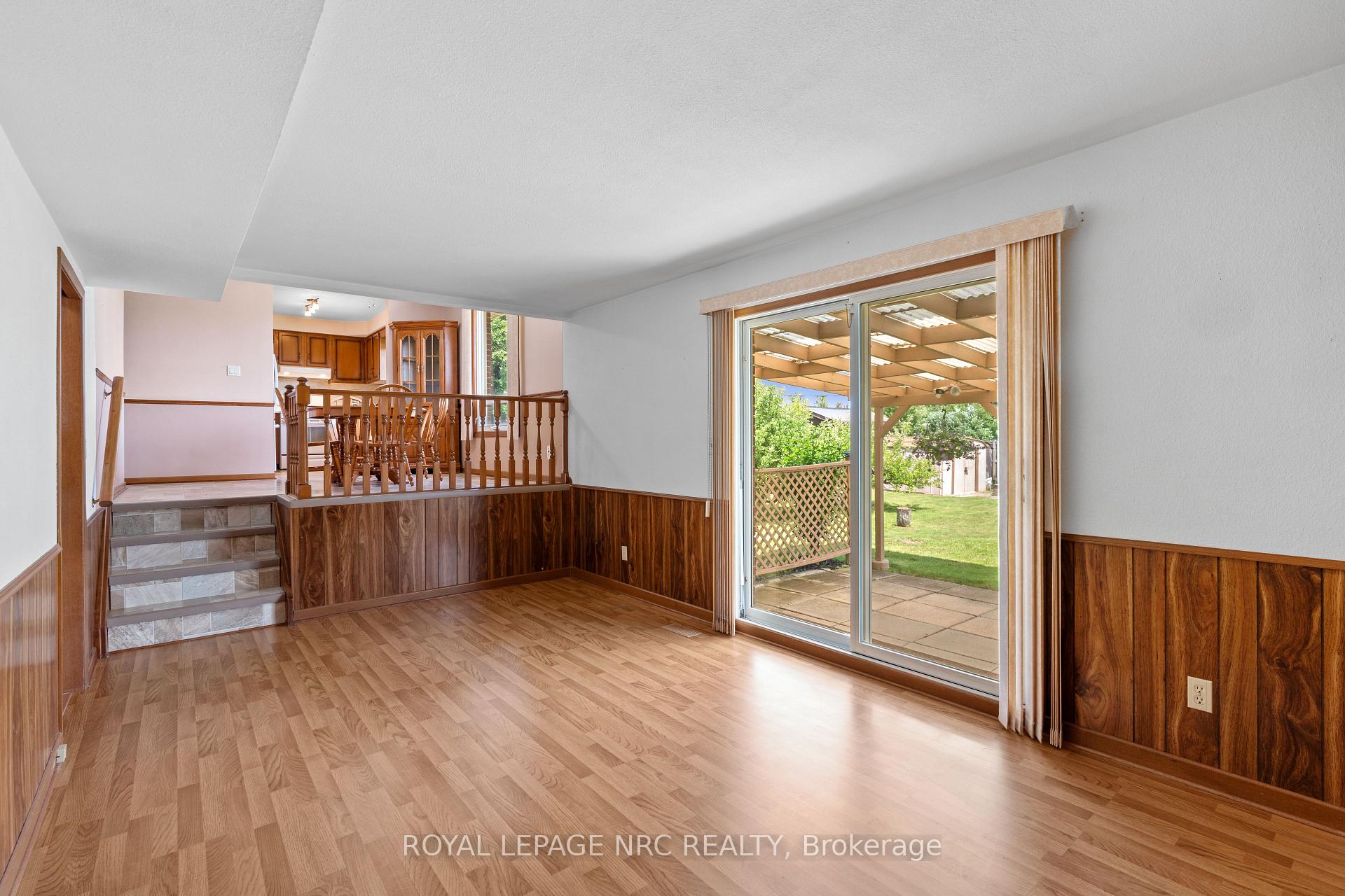 Photo 13 of 58 Wiltshire Boulevard, Welland, N. Welland — HOMEH