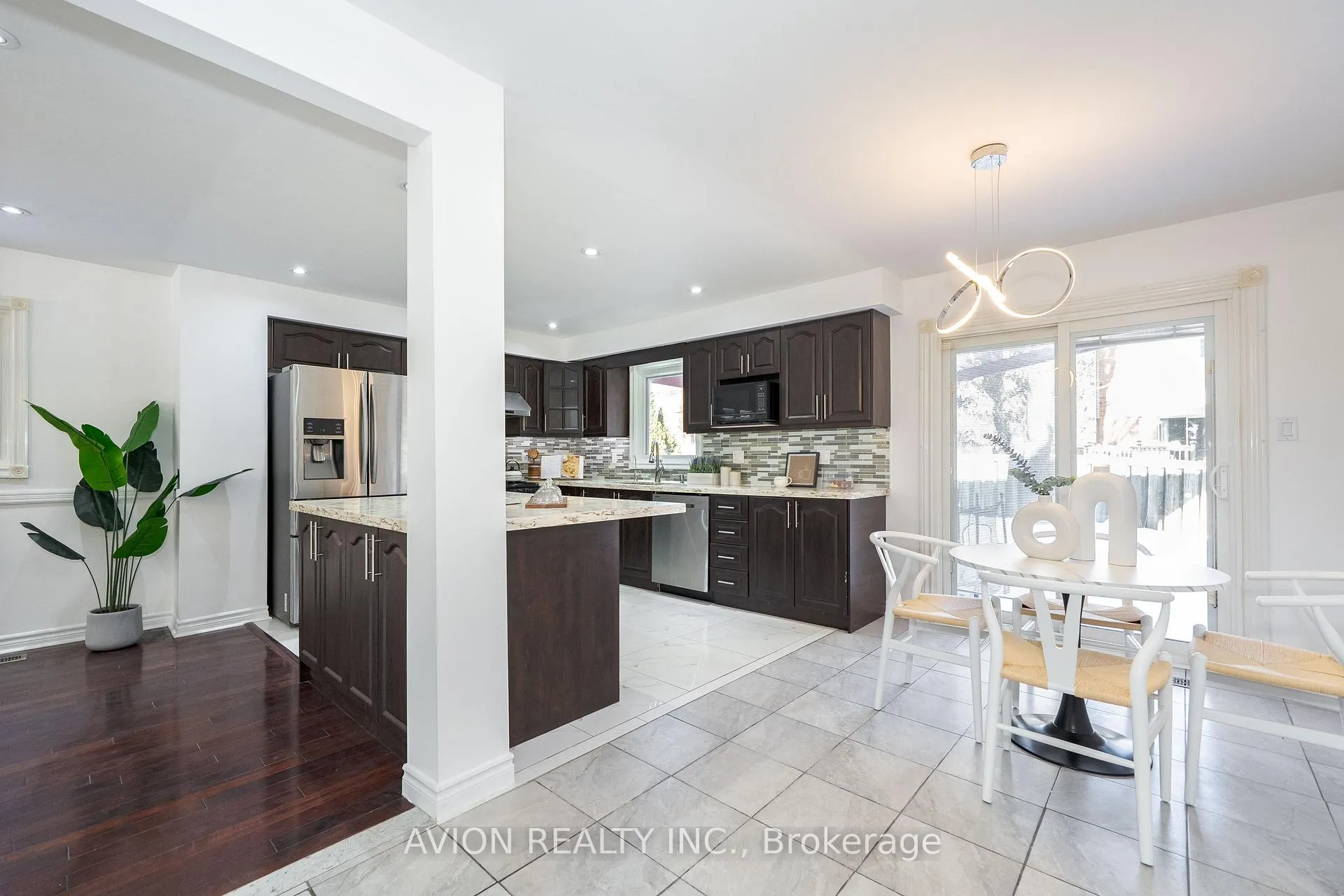 Photo 15 of 90 Penny Crescent, Markham, Markham Village — HOMEH