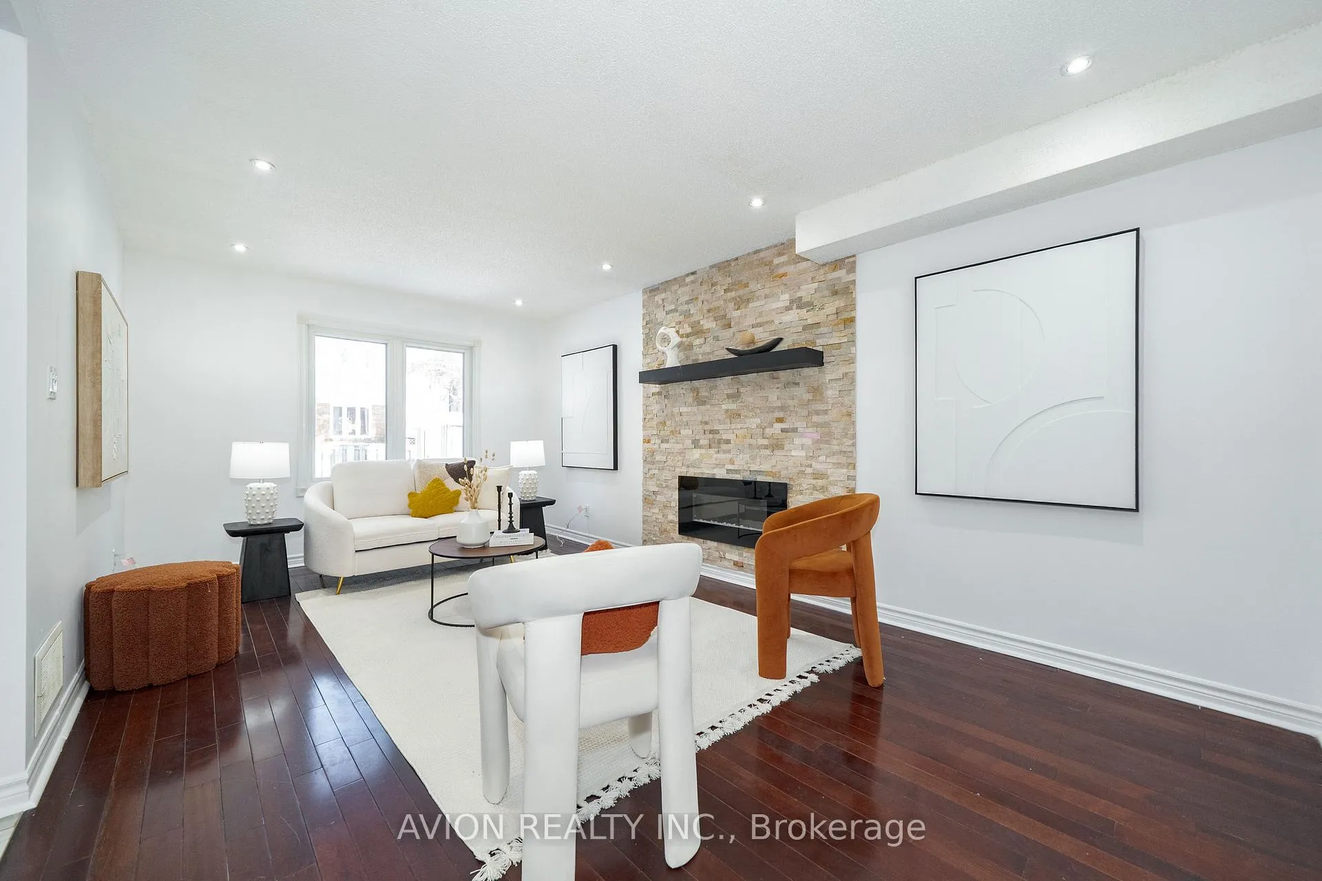 Photo 16 of 90 Penny Crescent, Markham, Markham Village — HOMEH