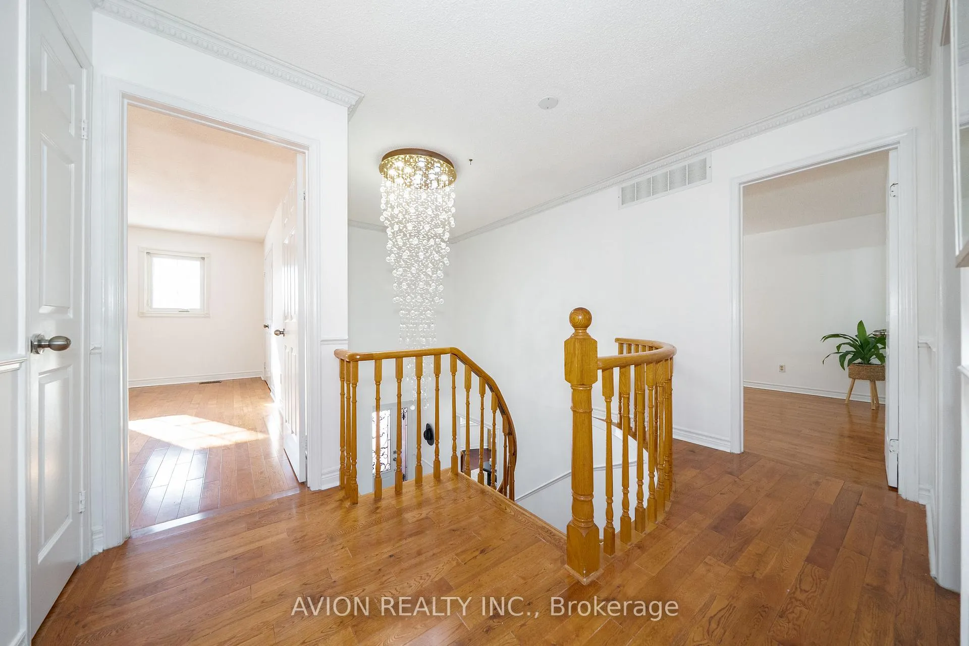 Photo 21 of 90 Penny Crescent, Markham, Markham Village — HOMEH