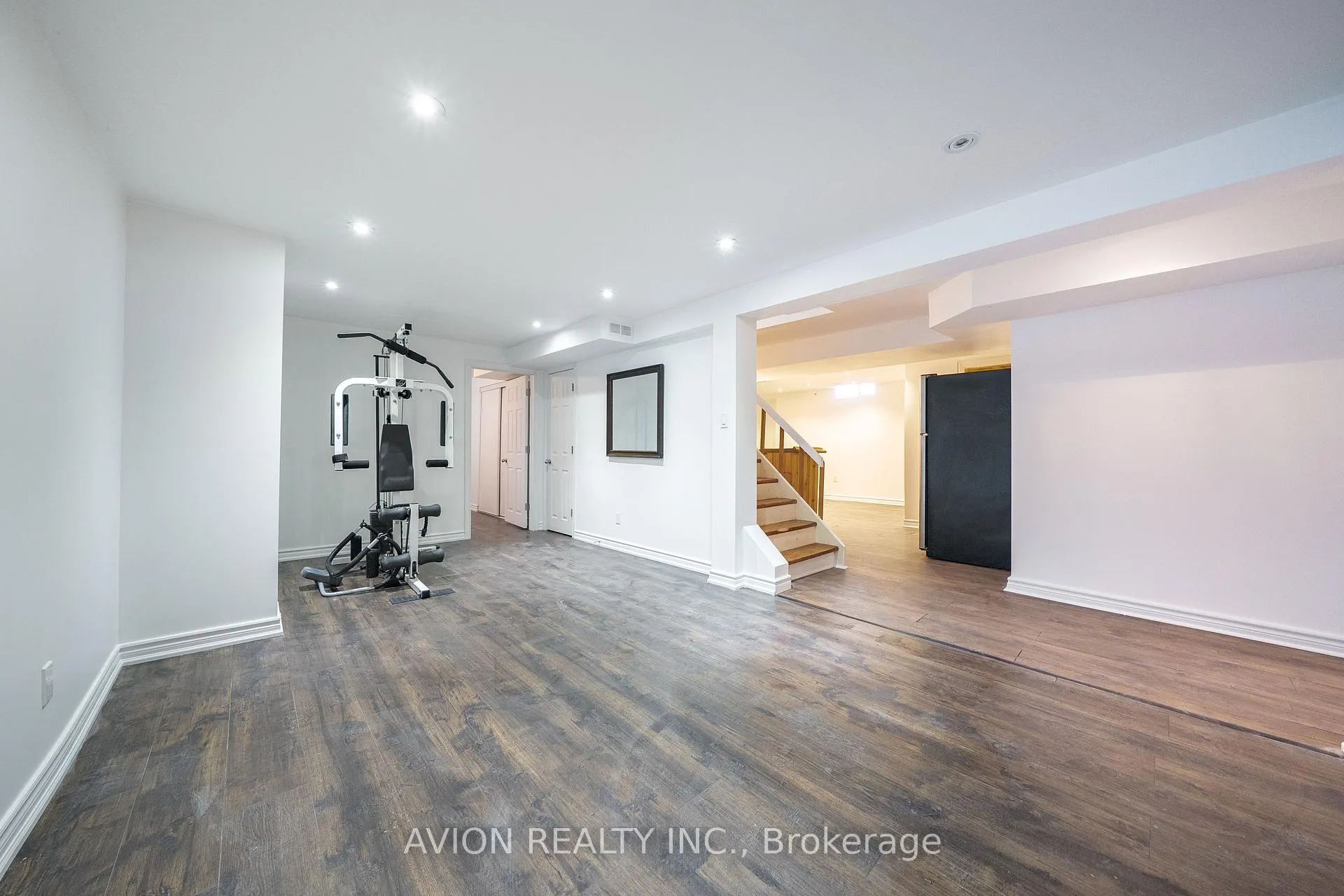Photo 36 of 90 Penny Crescent, Markham, Markham Village — HOMEH