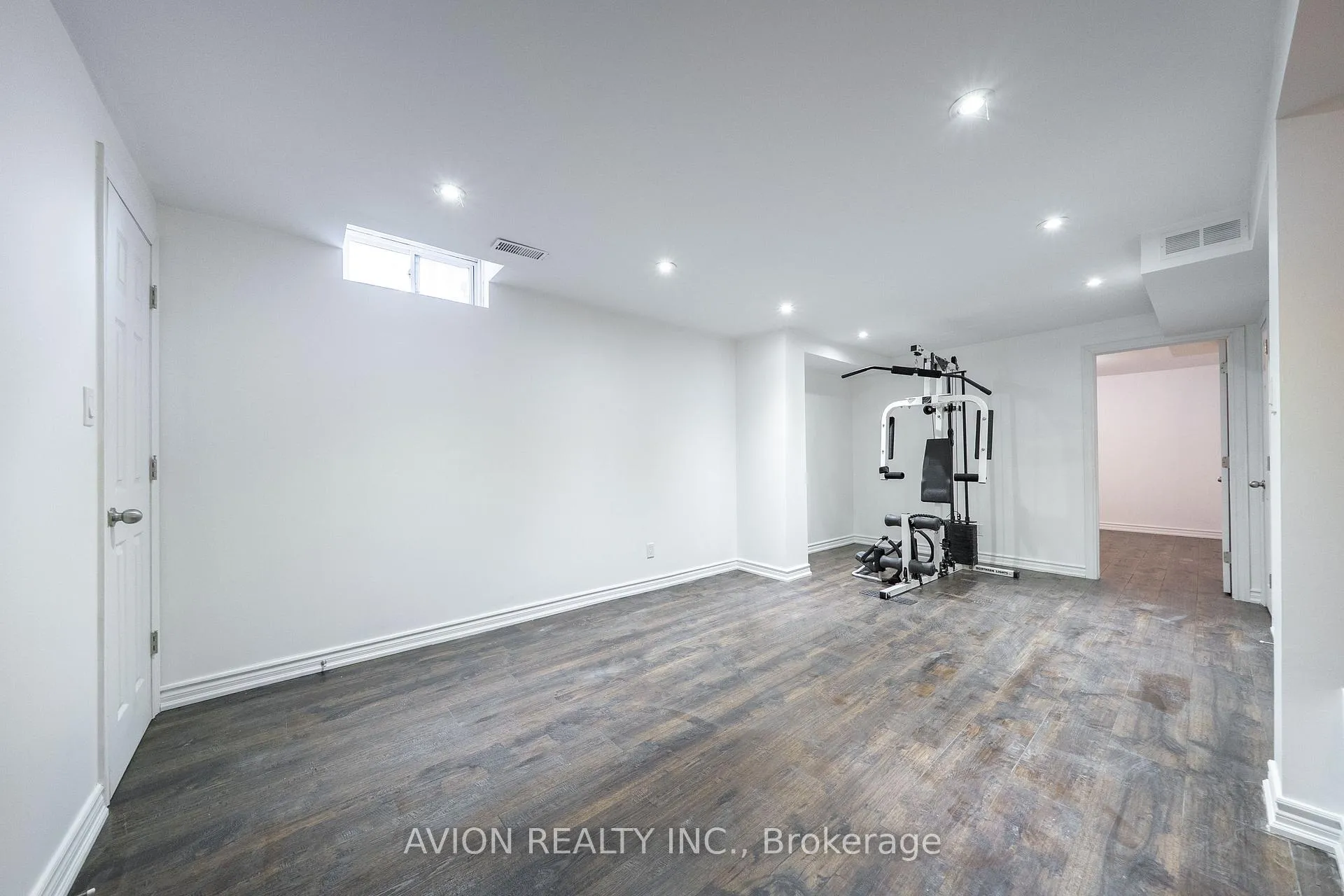 Photo 37 of 90 Penny Crescent, Markham, Markham Village — HOMEH