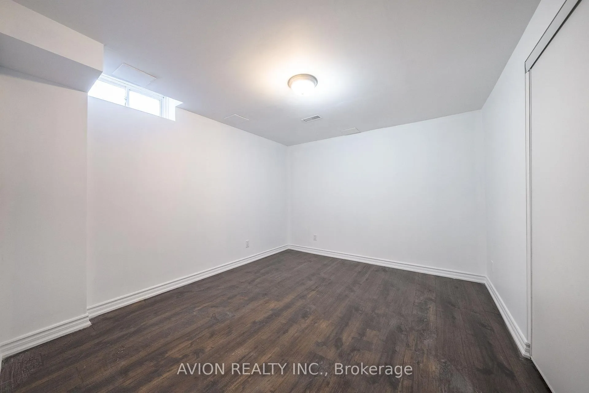 Photo 38 of 90 Penny Crescent, Markham, Markham Village — HOMEH