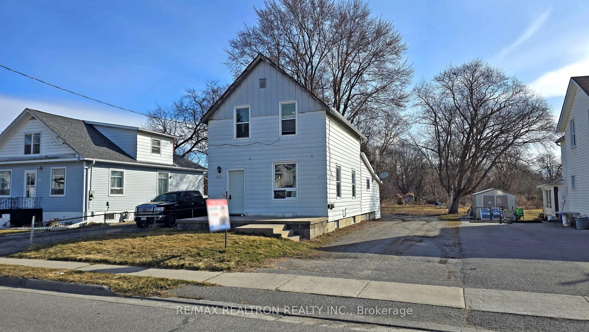 Photo 4 of 237 Nassau Street, Oshawa, Vanier — HOMEH