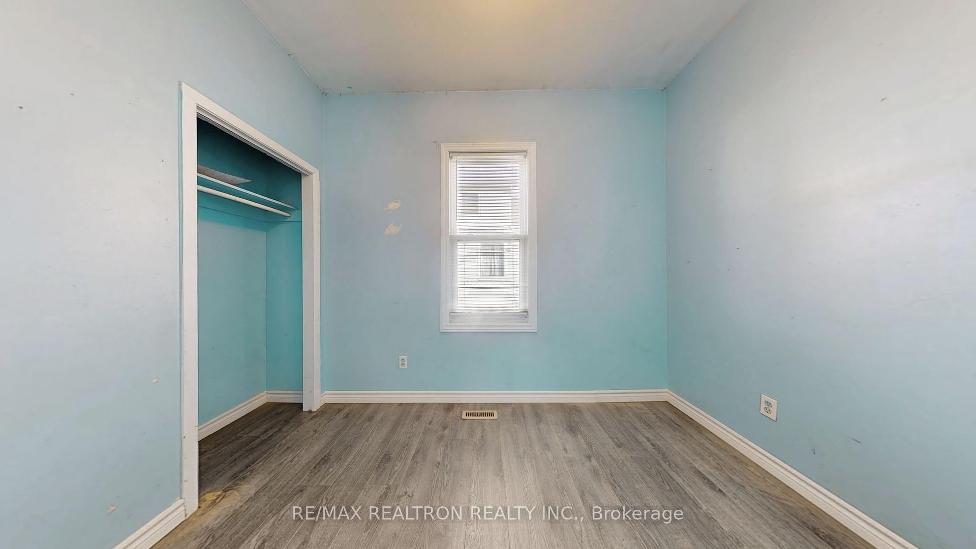 Photo 15 of 237 Nassau Street, Oshawa, Vanier — HOMEH