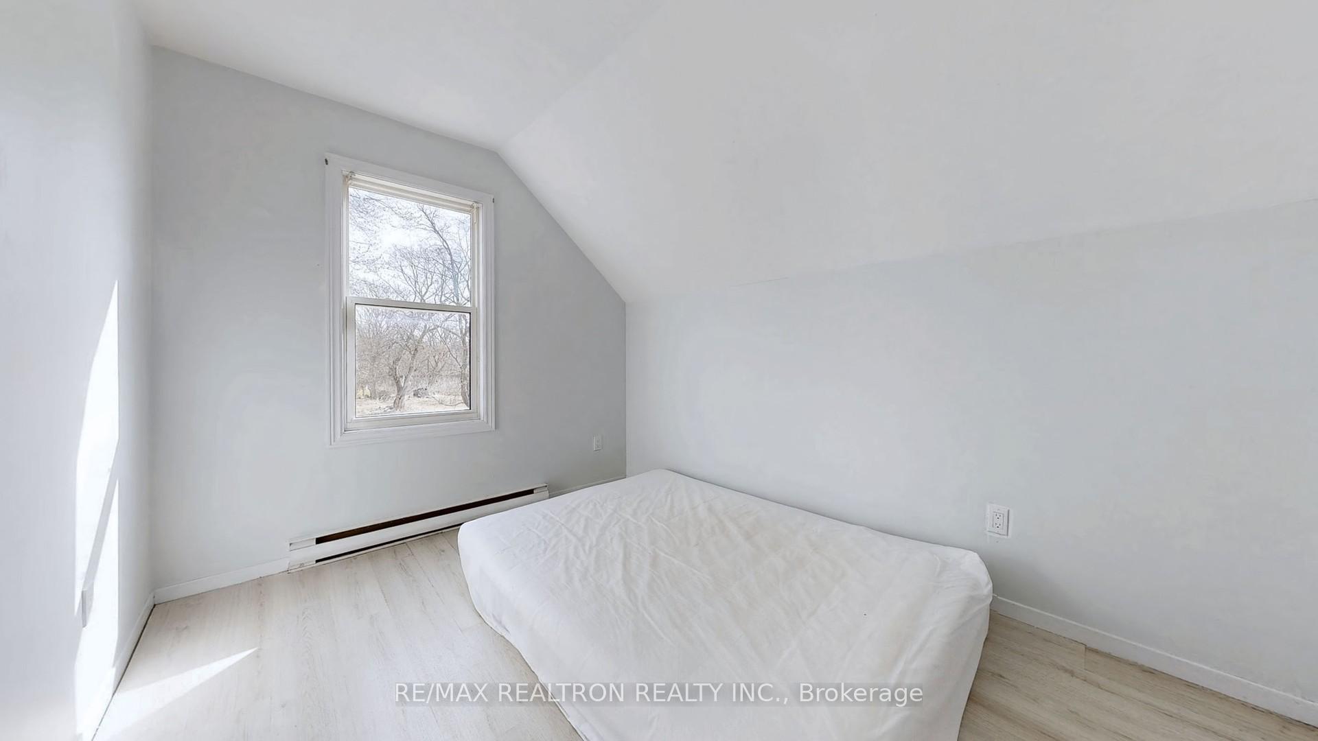 Photo 30 of 237 Nassau Street, Oshawa, Vanier — HOMEH