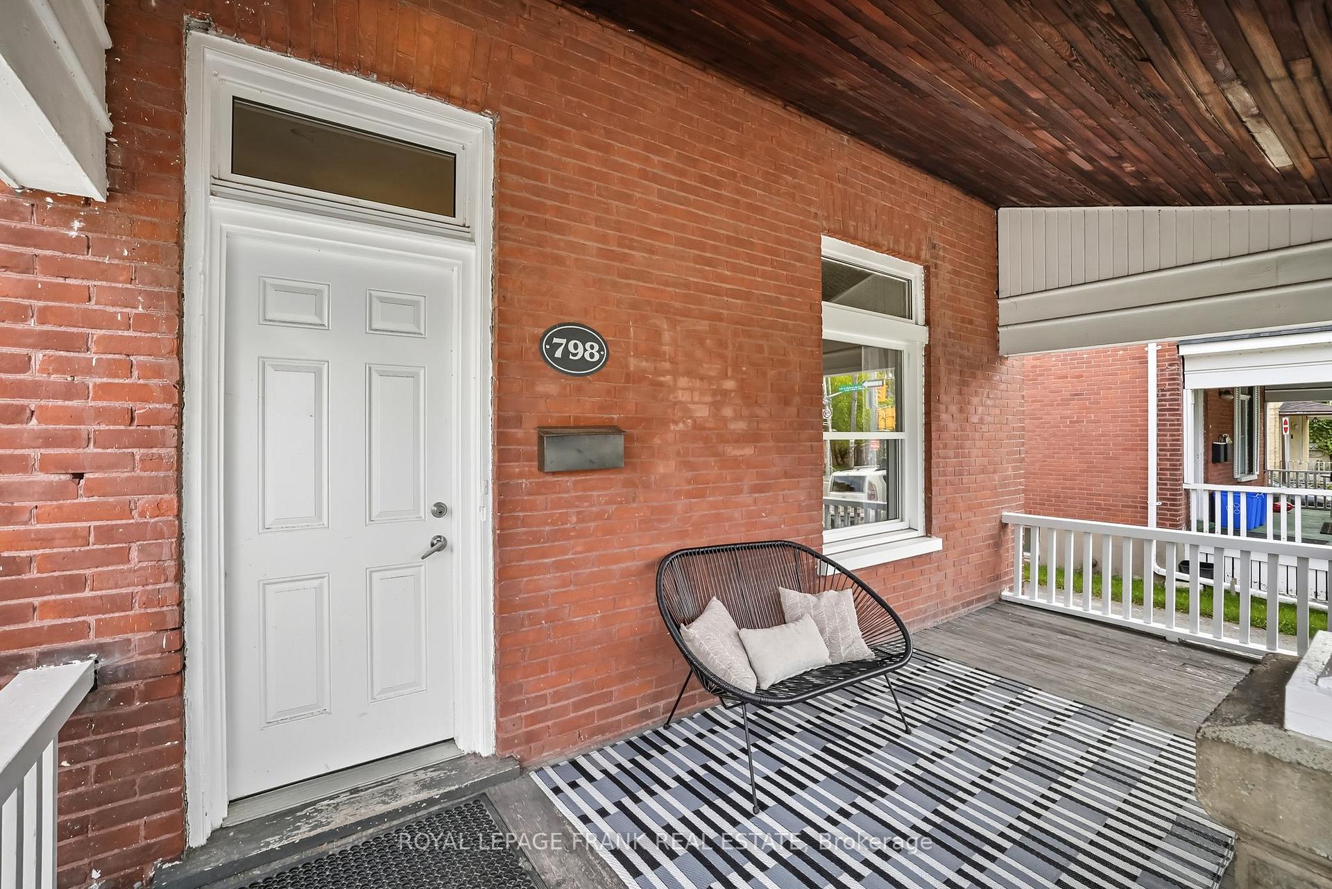 Photo 3 of 798 George Street N, Peterborough, Northcrest Ward 5 — HOMEH