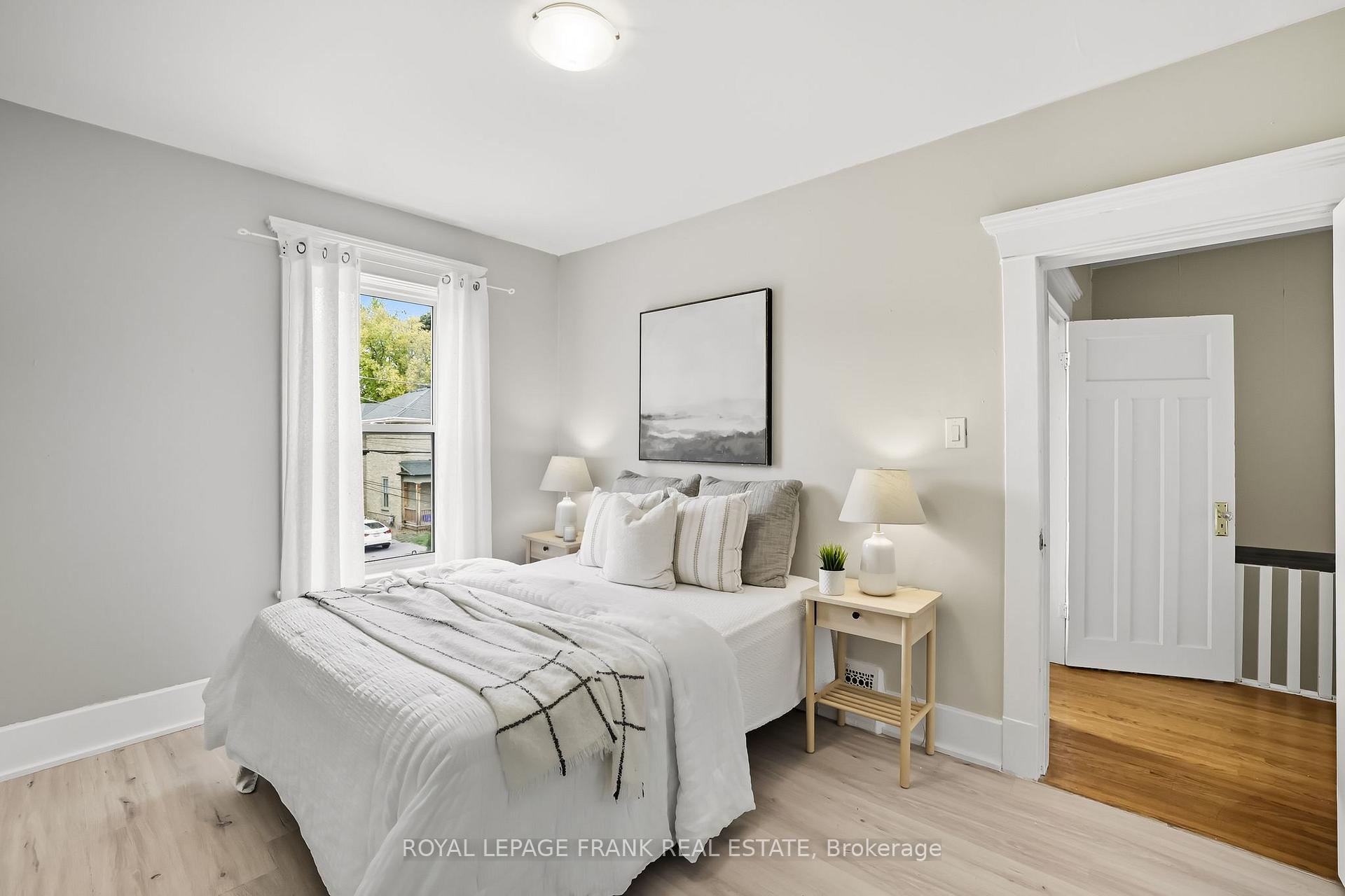 Photo 29 of 798 George Street N, Peterborough, Northcrest Ward 5 — HOMEH
