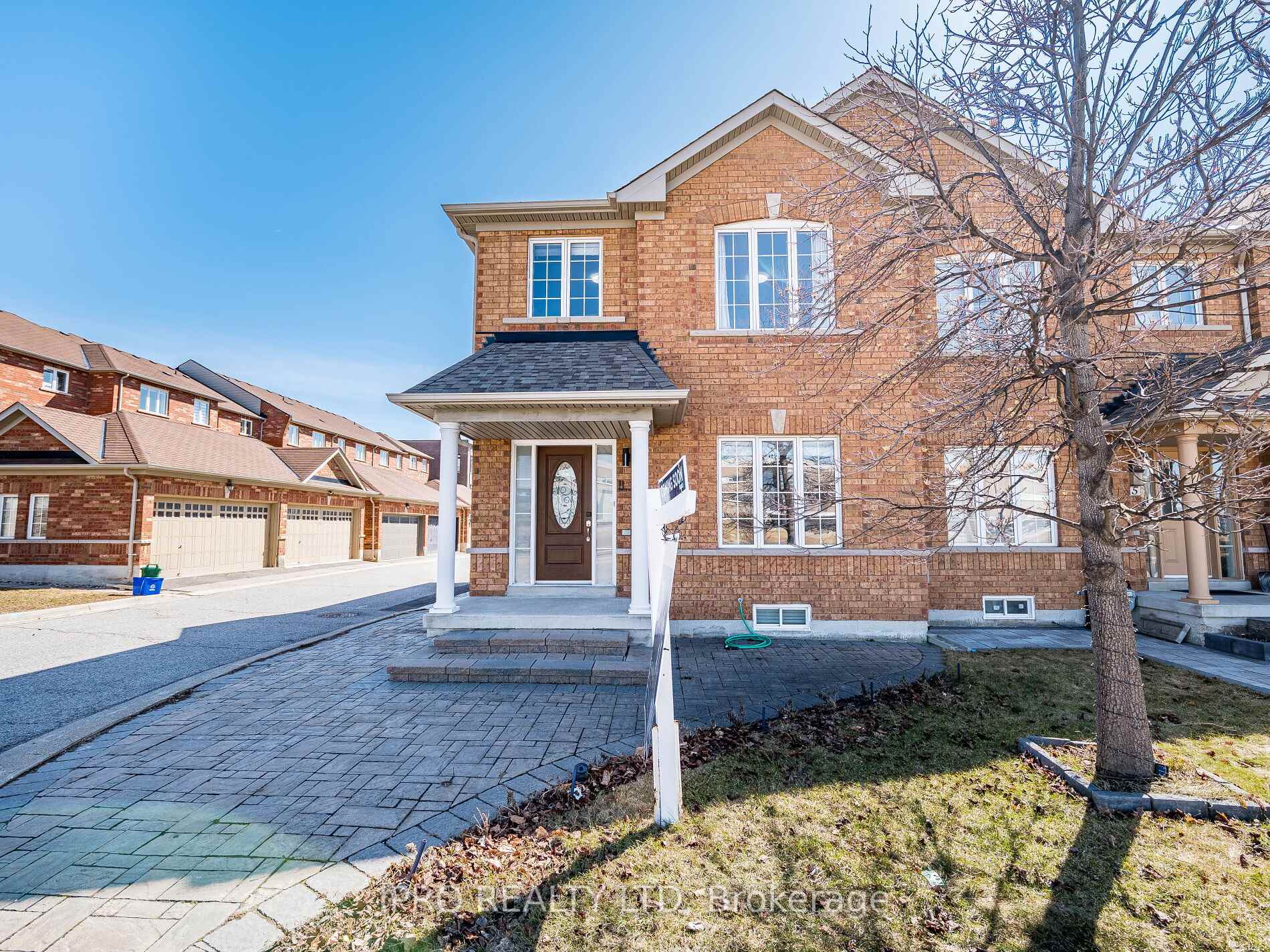 Front of 11 Davos Road
