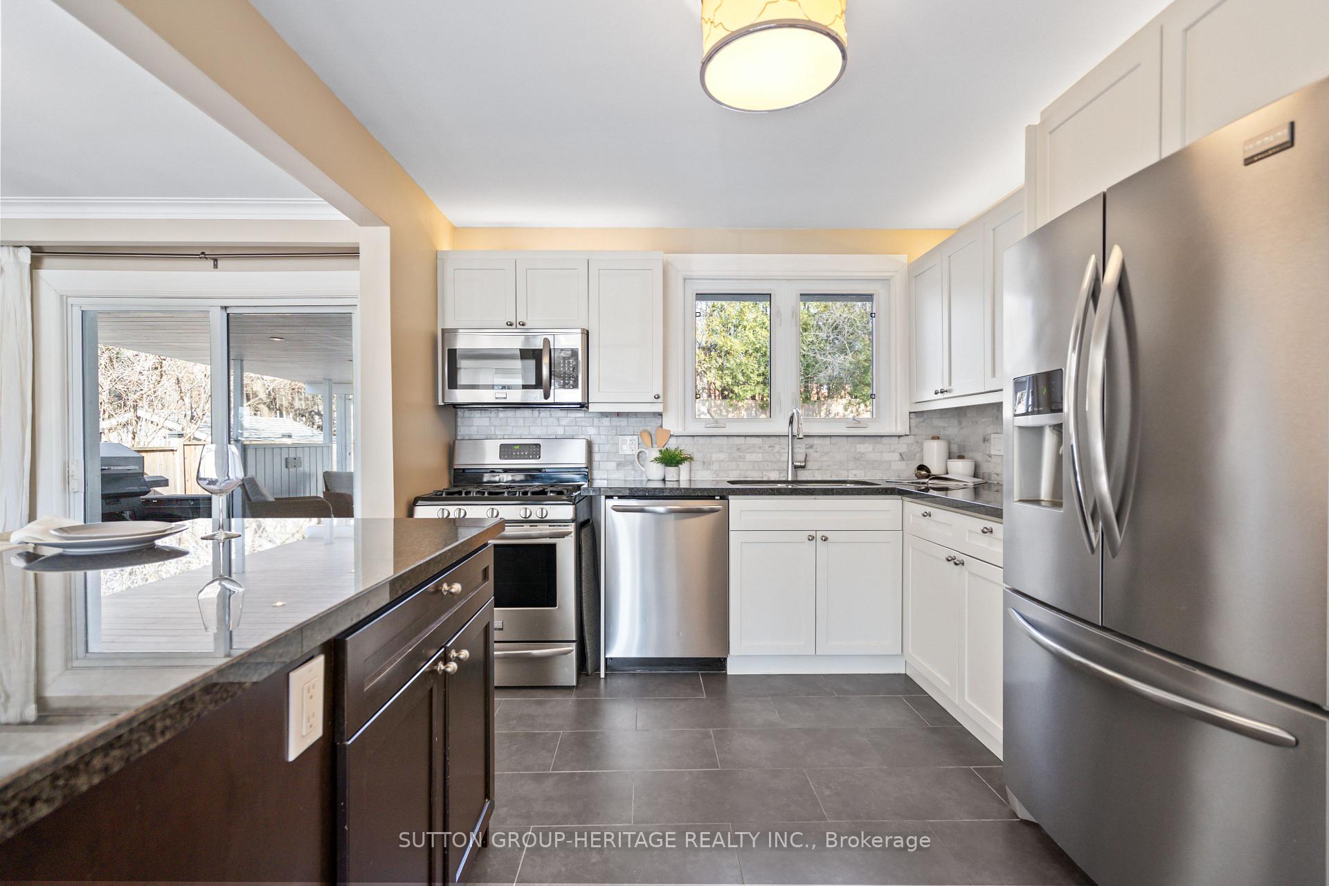 Photo 8 of 213 Bowman Avenue, Whitby, Blue Grass Meadows — HOMEH