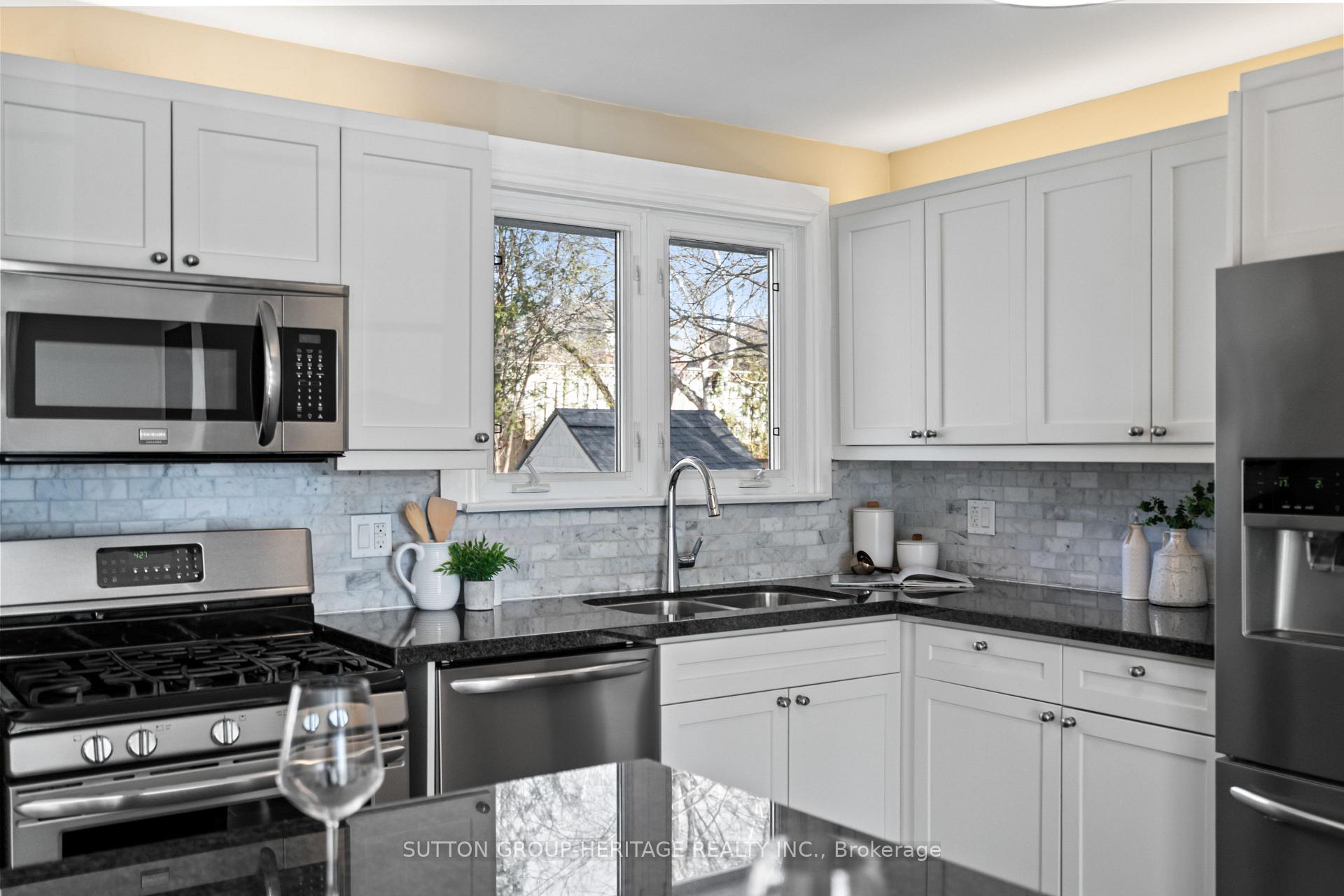 Photo 11 of 213 Bowman Avenue, Whitby, Blue Grass Meadows — HOMEH