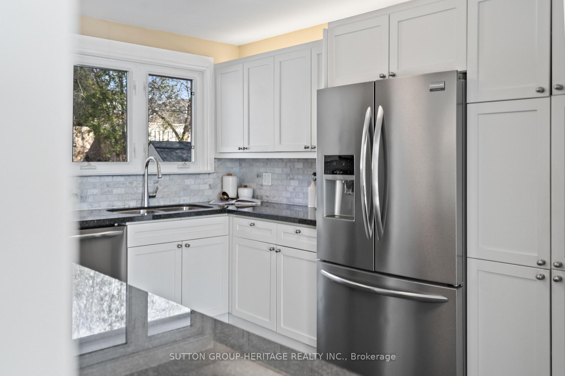 Photo 12 of 213 Bowman Avenue, Whitby, Blue Grass Meadows — HOMEH