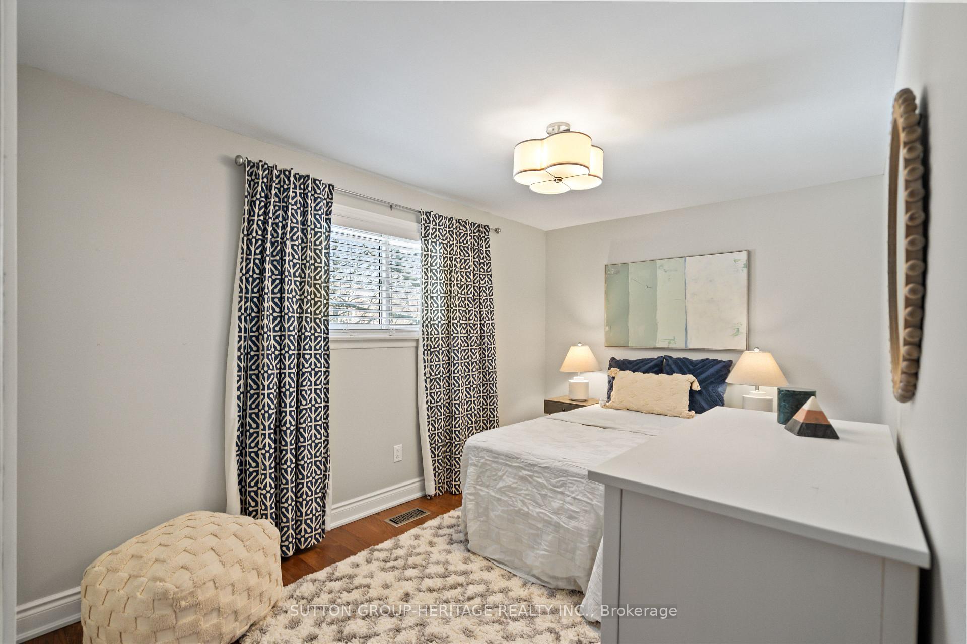 Photo 17 of 213 Bowman Avenue, Whitby, Blue Grass Meadows — HOMEH